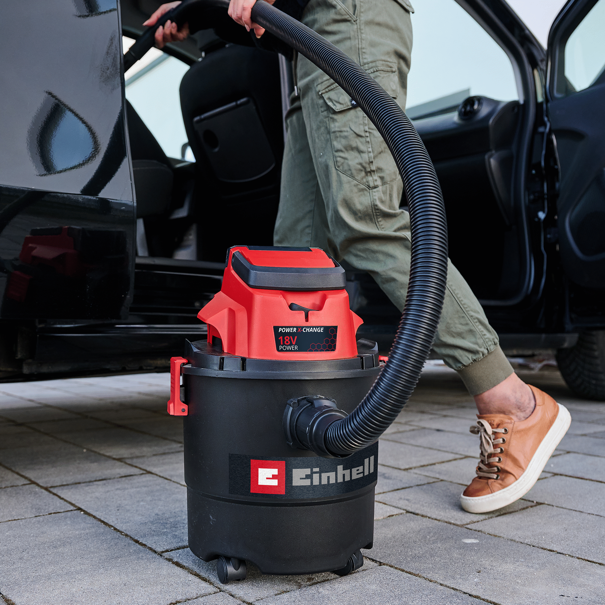 Aspirador de S&oacute;lidos e L&iacute;quidos sem Bateria 18V 15L