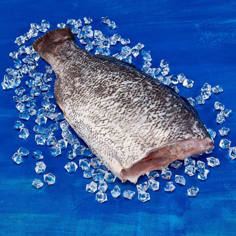 Perca do Nilo sem Cabeça Congelada