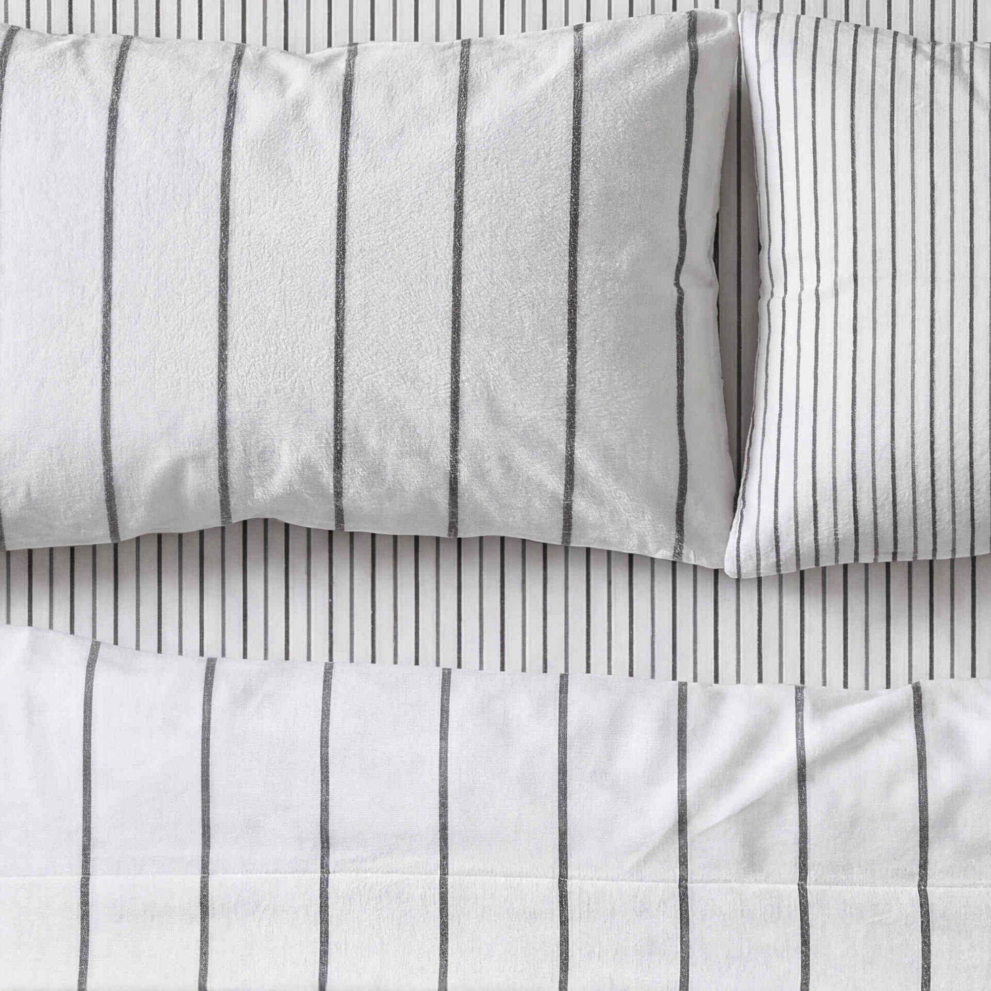Conjunto de Len&ccedil;&oacute;is Flanela 280x260cm Riscas Cinza Kasa