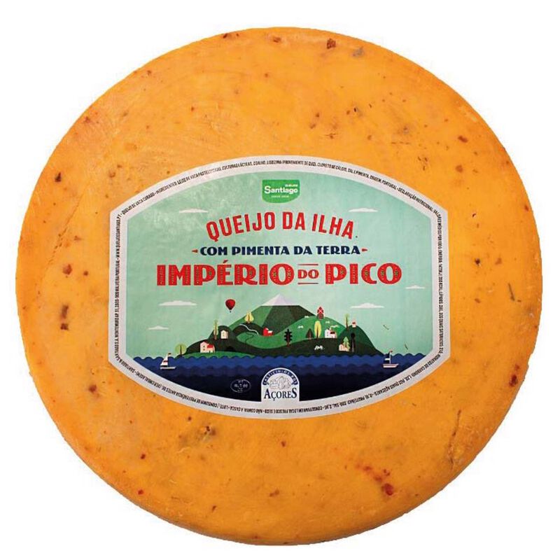 Queijo de Vaca da Ilha Curado com Pimenta Rosa Balcão Santiago