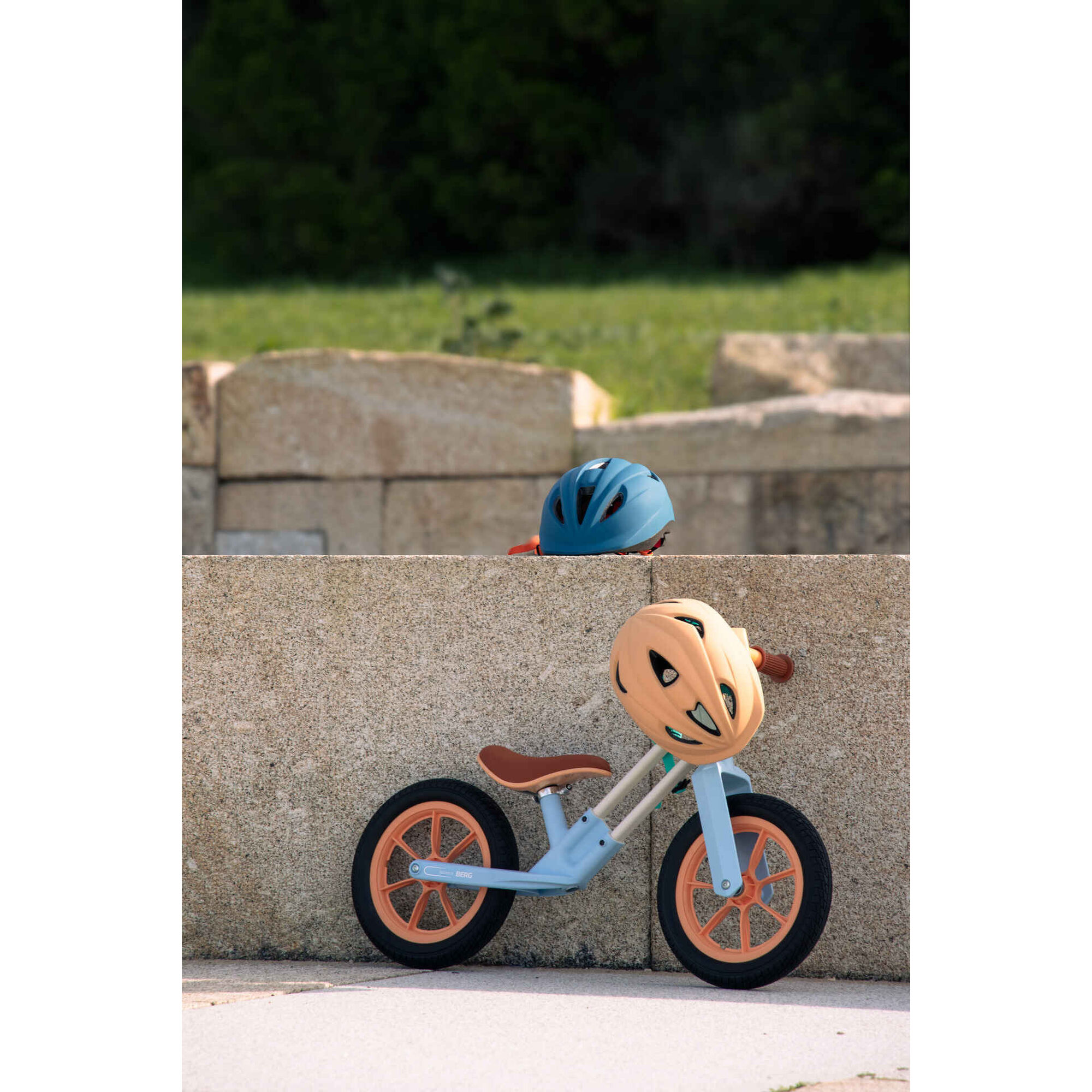 Capacete Criança 49-53cm Laranja e Verde