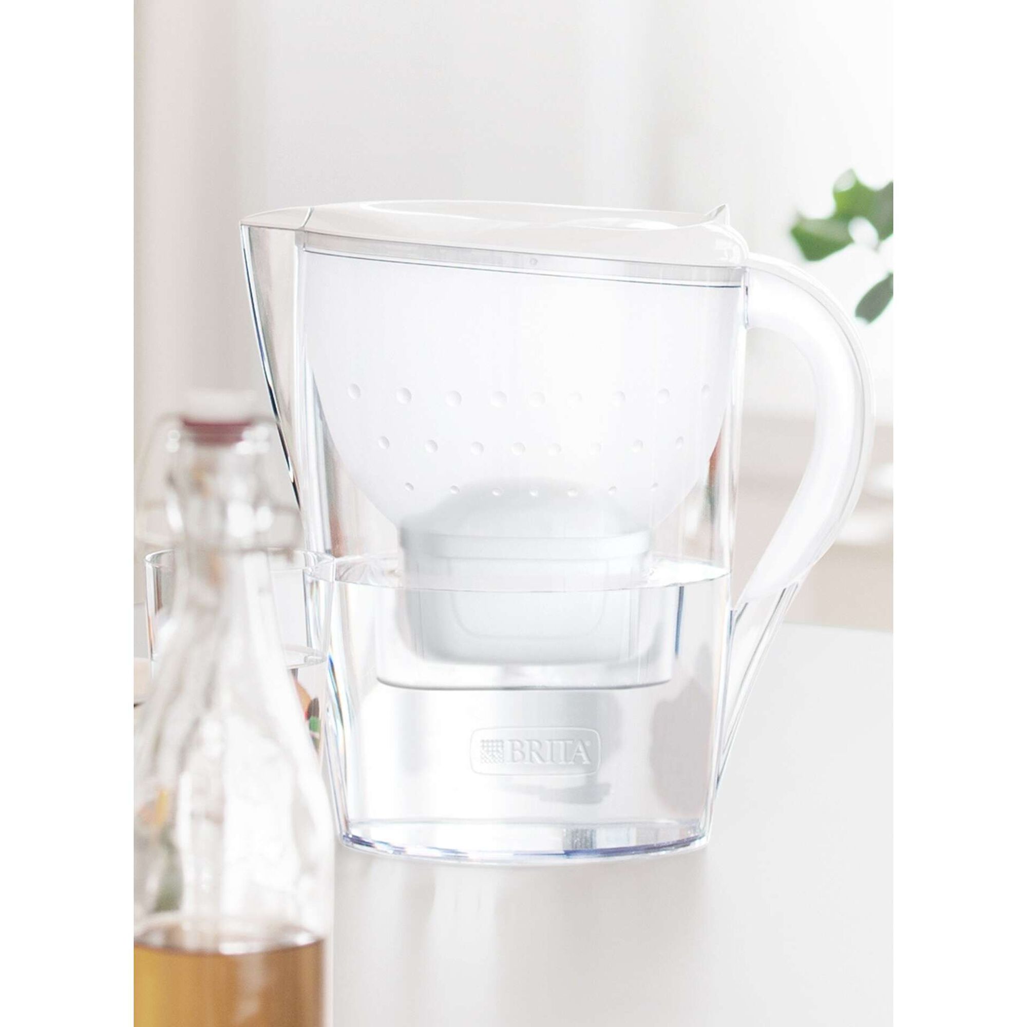 Conjunto Jarro de Filtrar 3,5L Marella Branco e 1 Filtro Maxtra Pro All-In-1