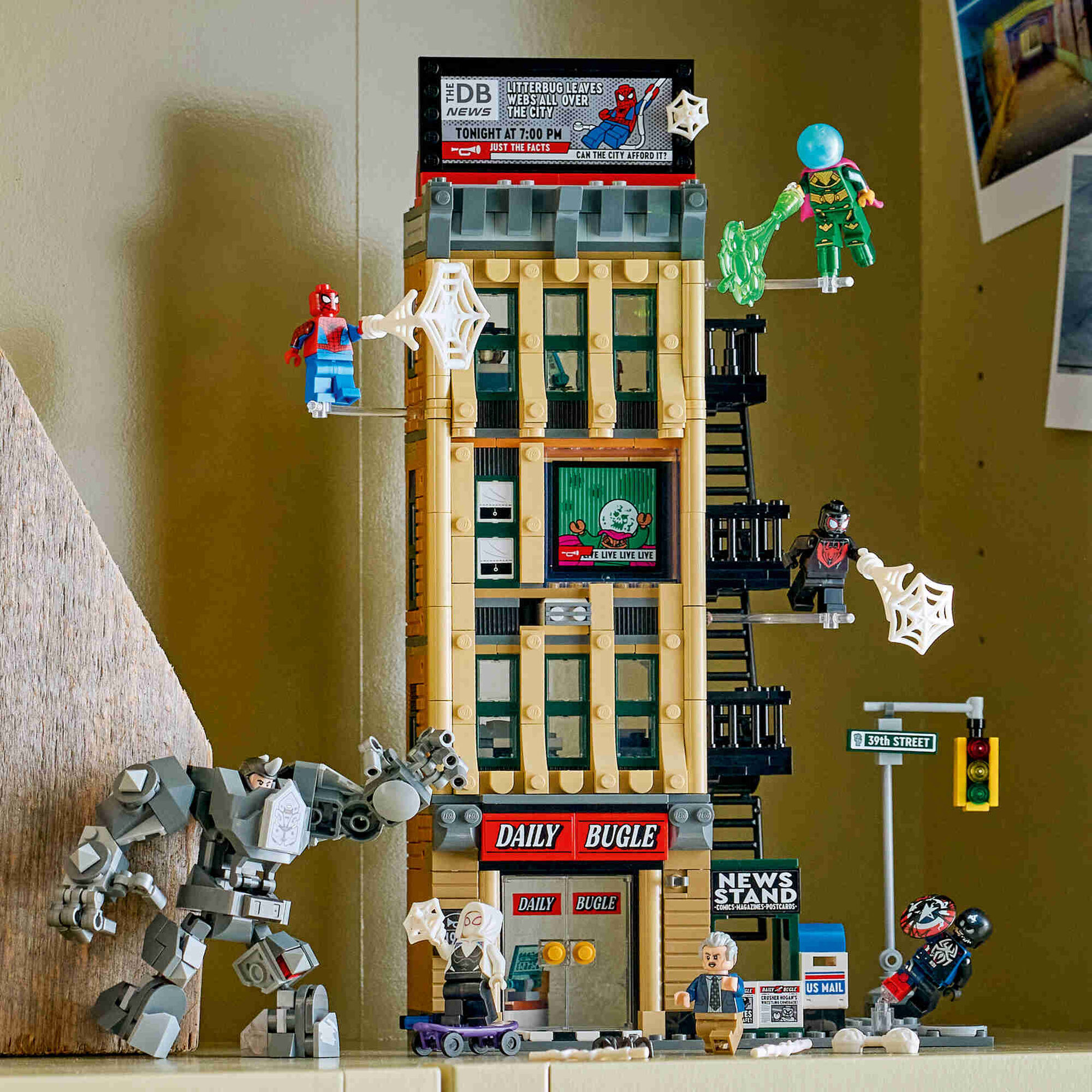 LEGO Marvel - Spider-Man contra Mysterio: O Daily Bugle - 76342