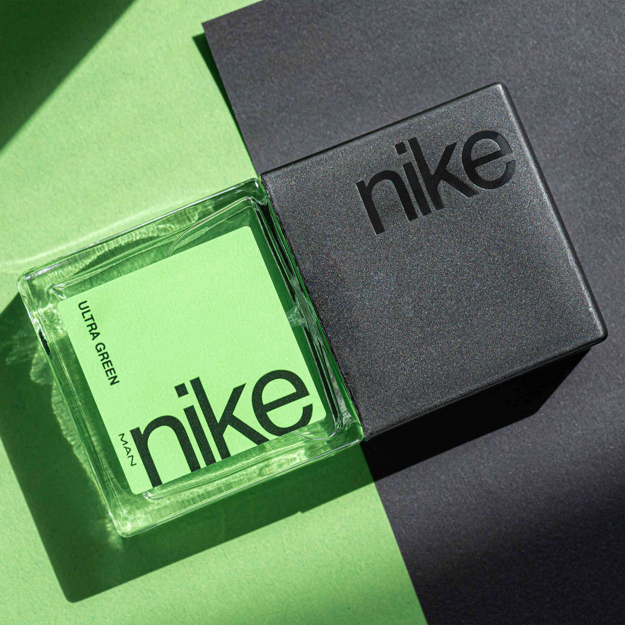 Perfume Ultra Green Nike