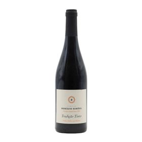 Hor&aacute;cio Sim&otilde;es Tradi&ccedil;&atilde;o Castel&atilde;o Pen&iacute;nsula de Set&uacute;bal Vinho Tinto