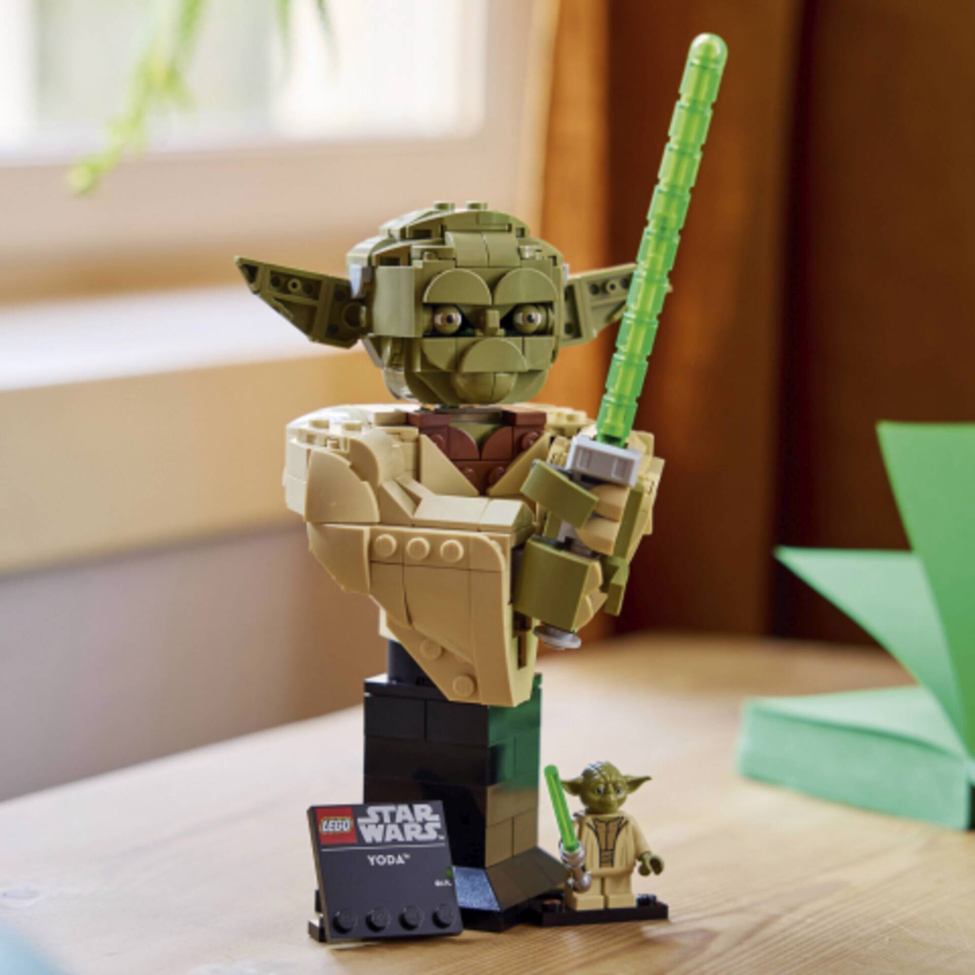 LEGO Star Wars - Busto do Yoda - 75438