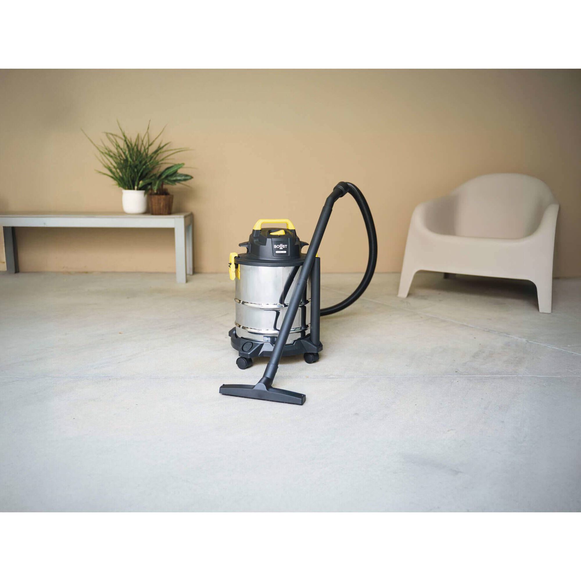 Aspirador S&oacute;lidos e L&iacute;quidos 20L Boost