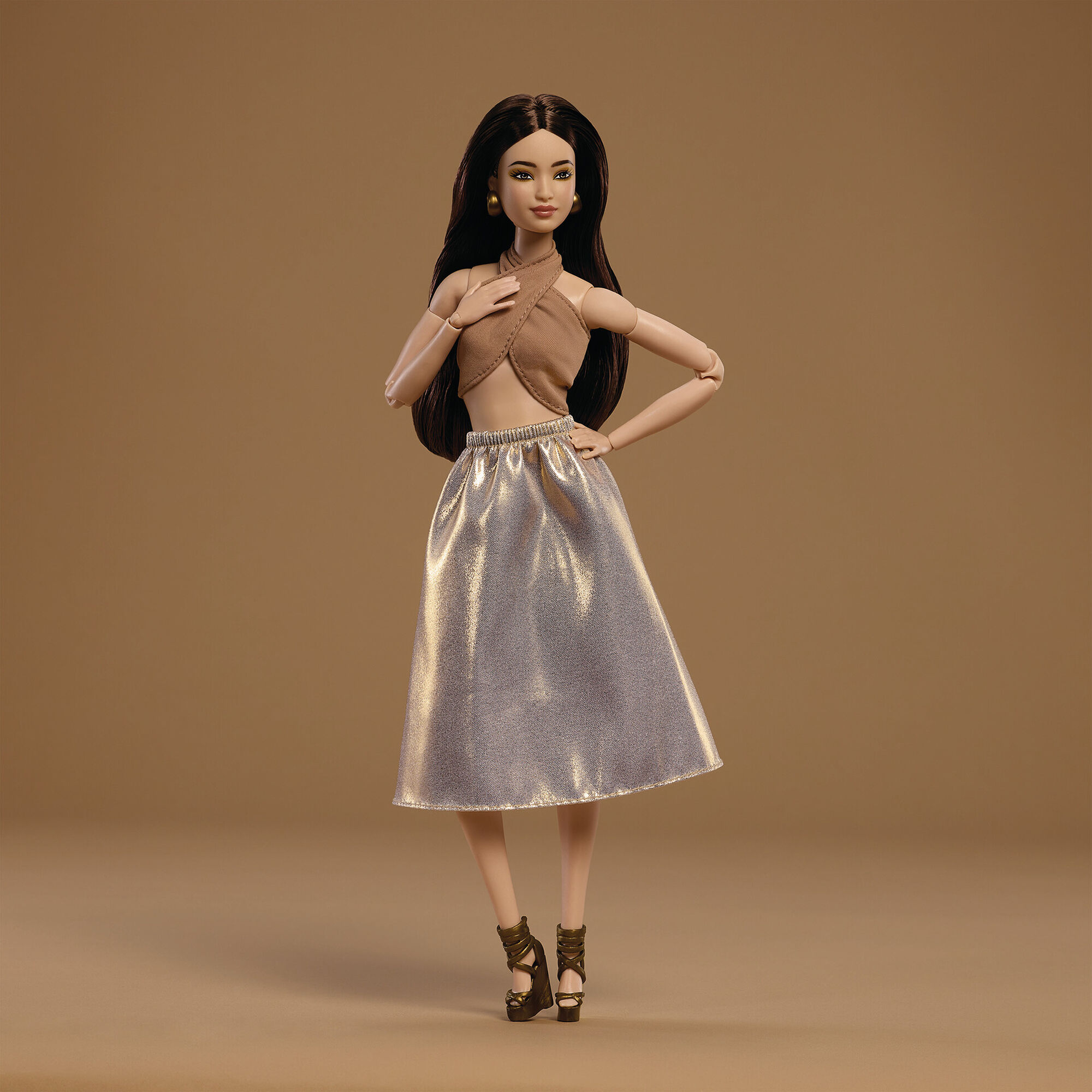 Barbie - Boneca Signature Basics Modelo 06