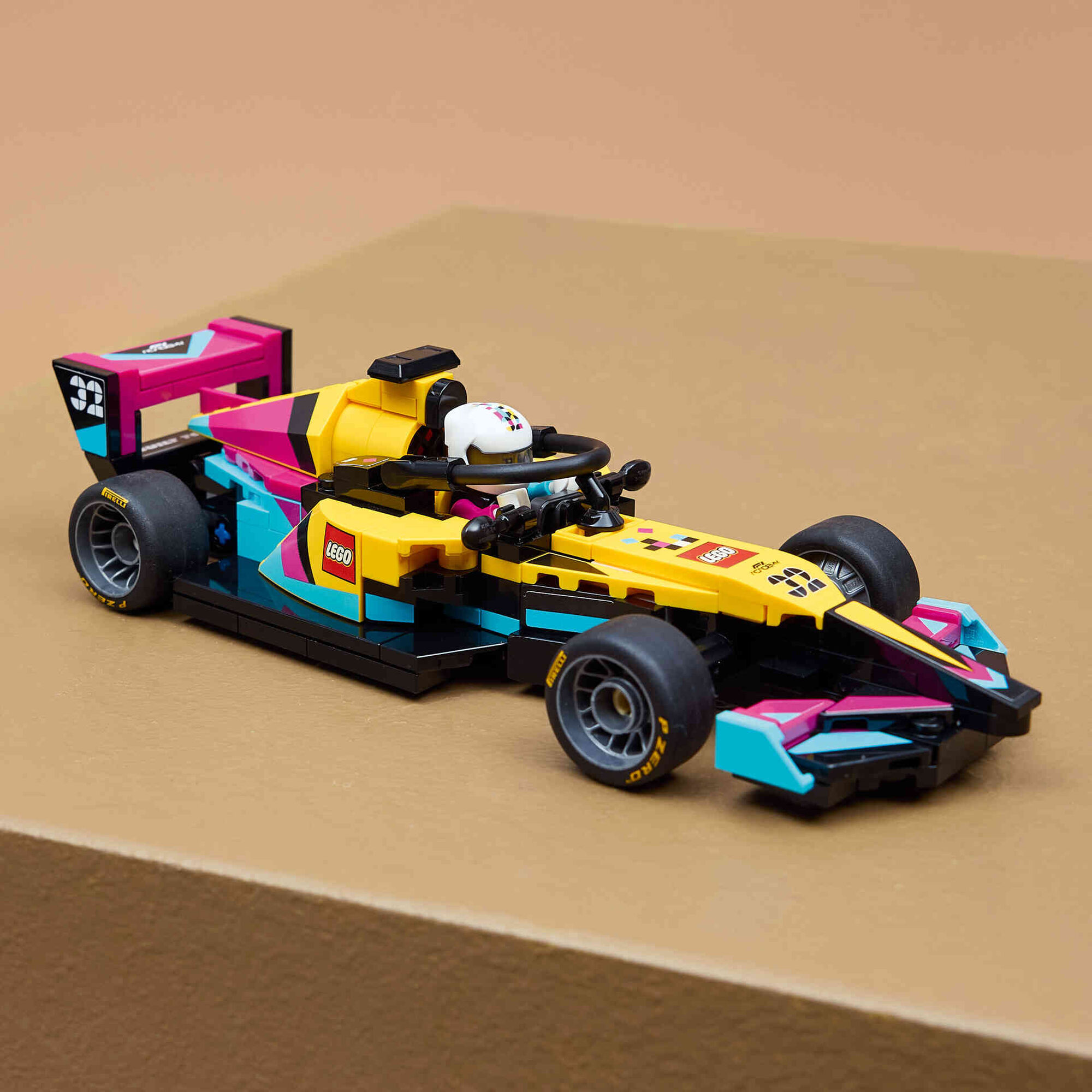 LEGO Speed Champions - Carro de Corrida LEGO F1 ACADEMY - 77258