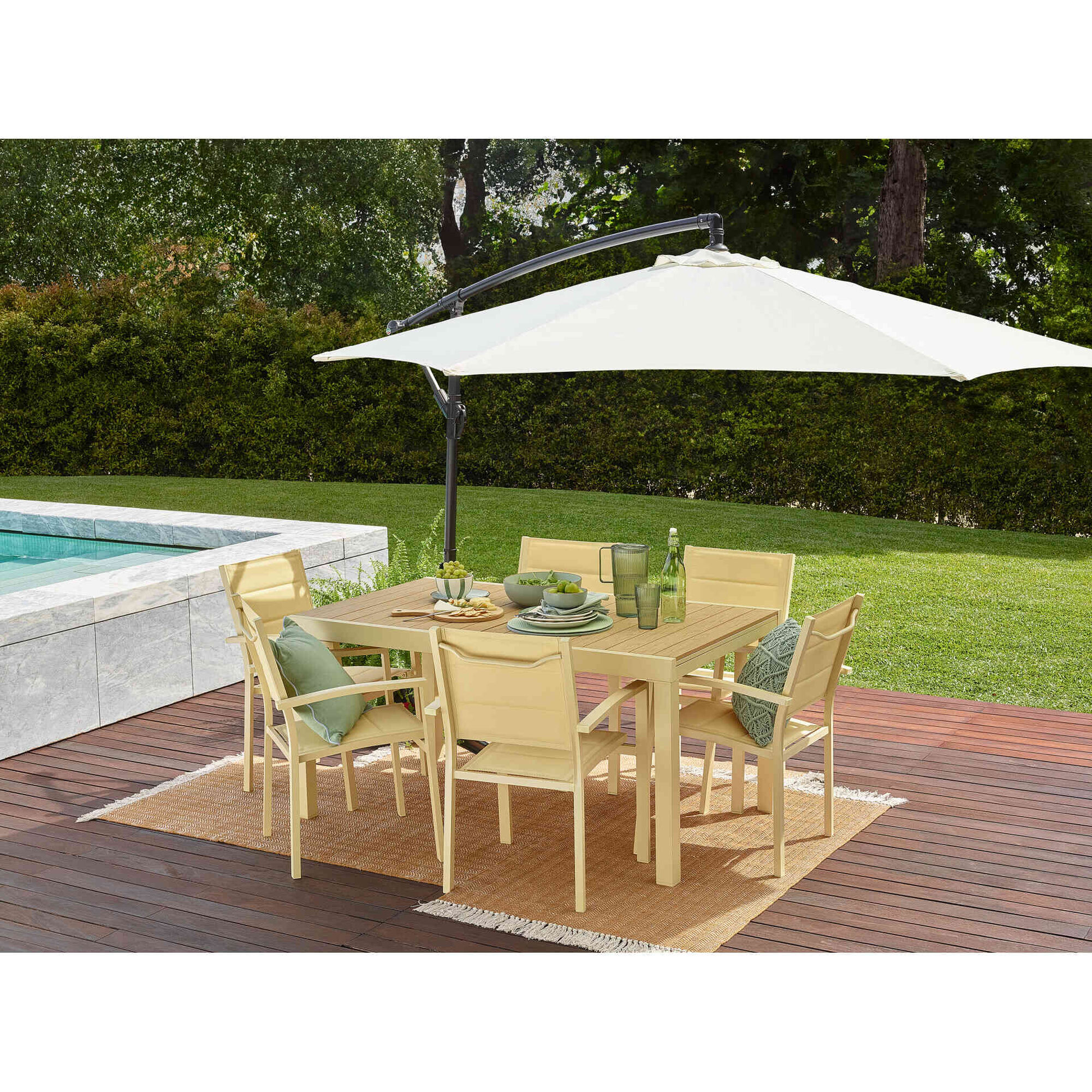 Conjunto de Mesa Extens&iacute;vel e 6 Cadeiras Kasa