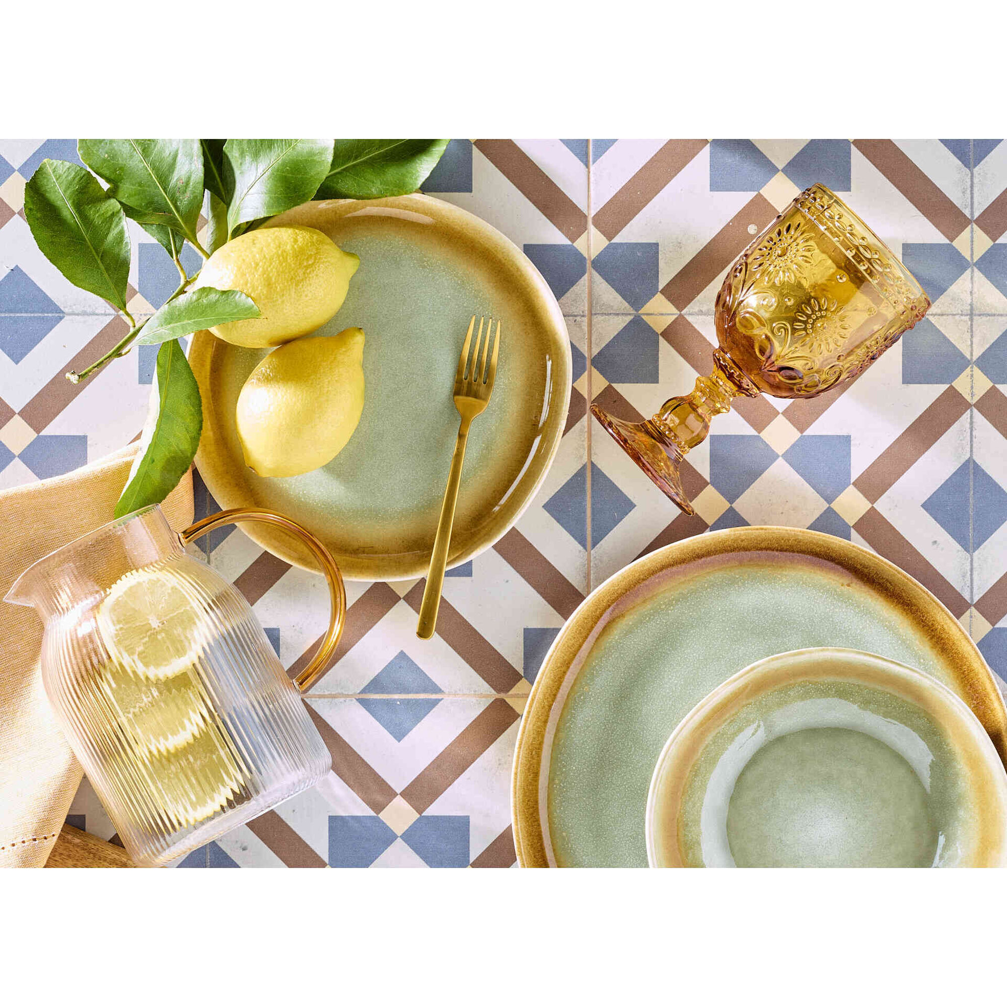 Prato Sobremesa Grés Redondo 20,8cm Tomar