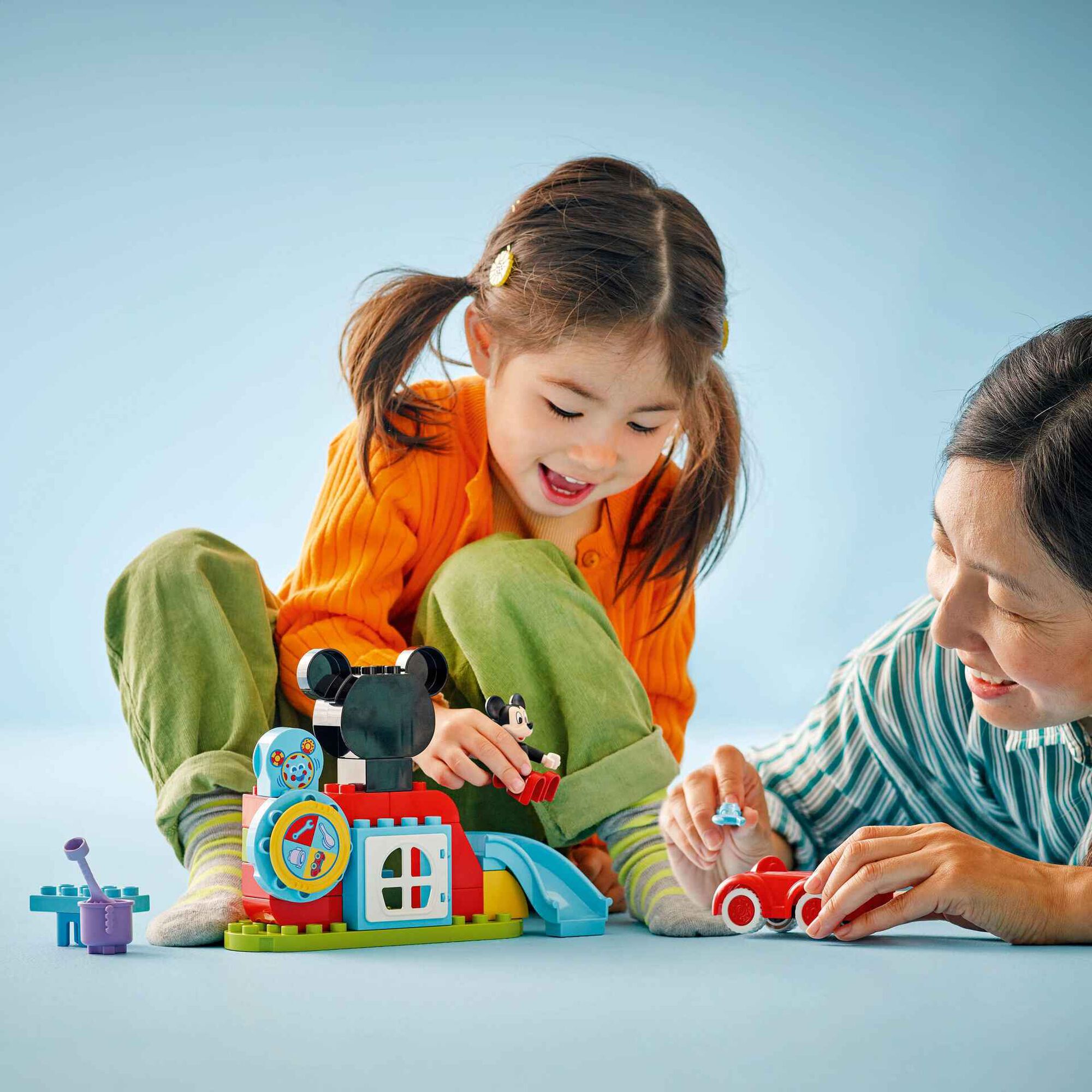 A Casa do Mickey Mouse com Carro - 10454