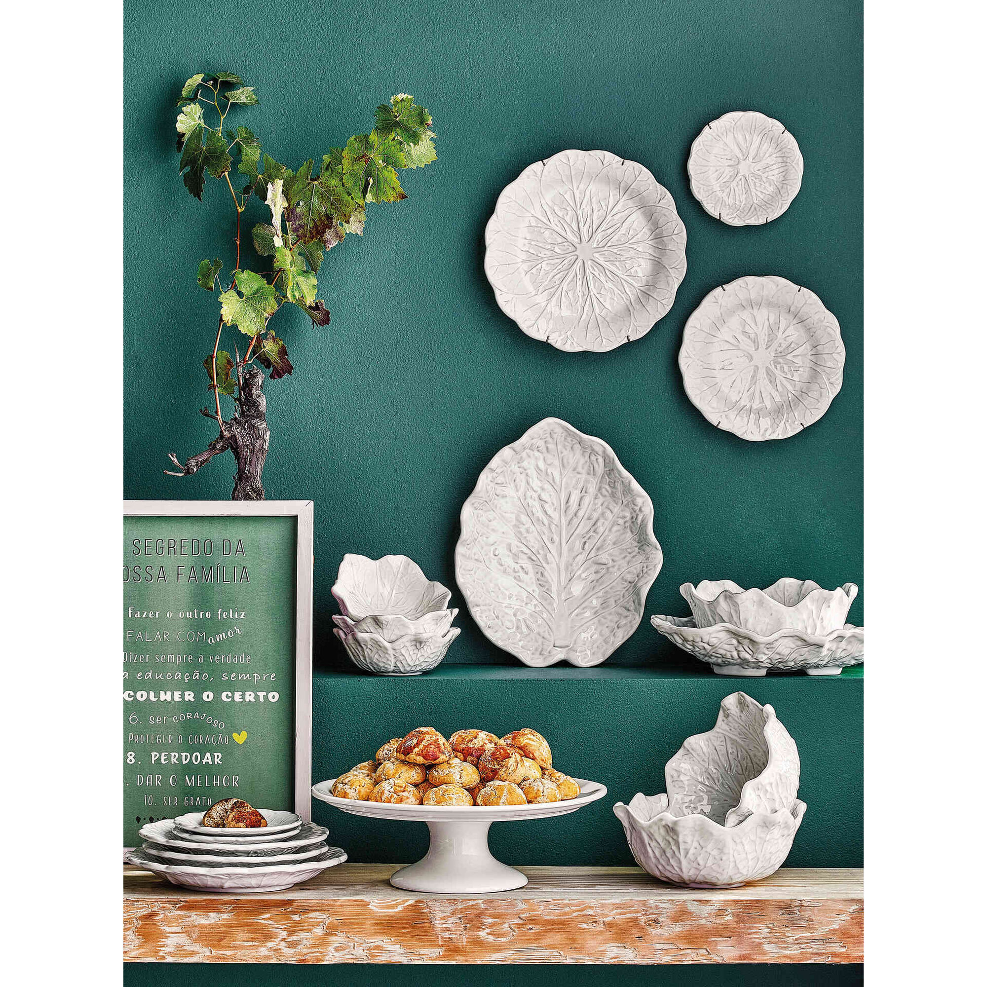 Prato de Bolo com P&eacute; 20cm Branco Clean Kasa