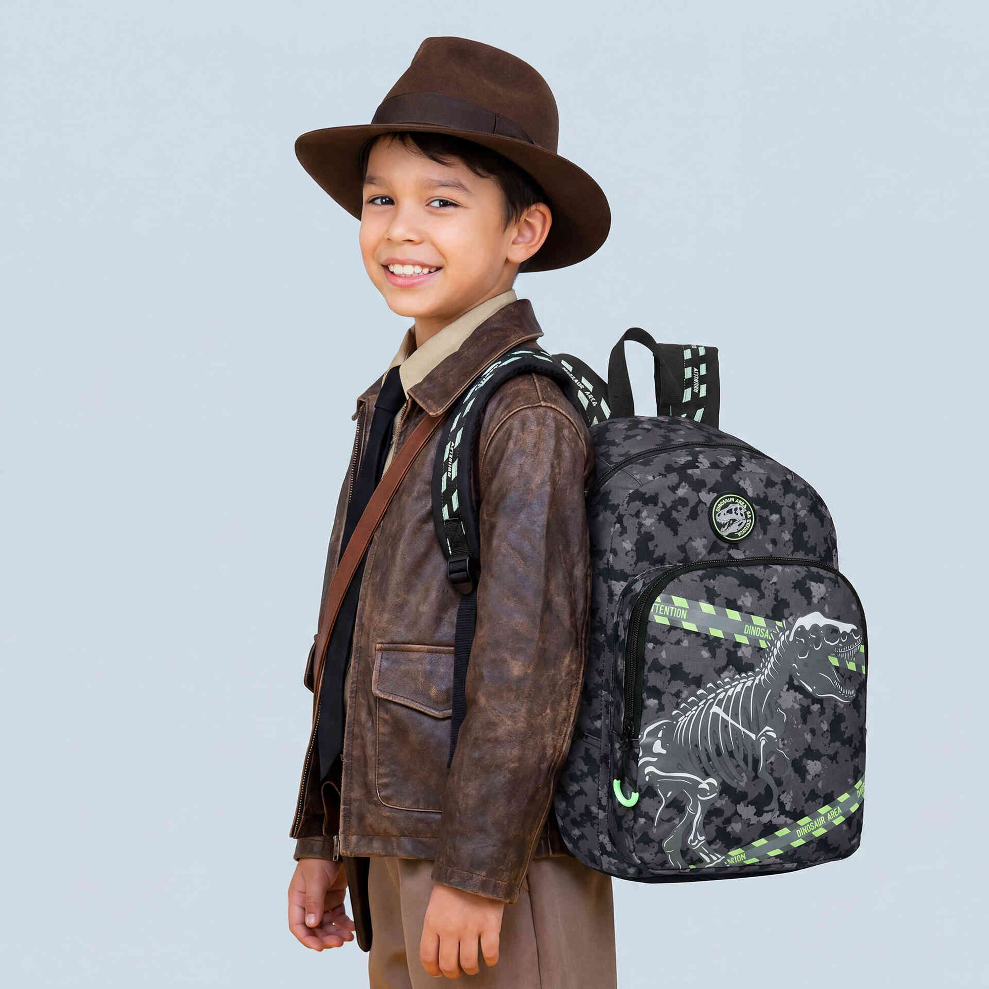 Mochila Preta T-Rex Note!