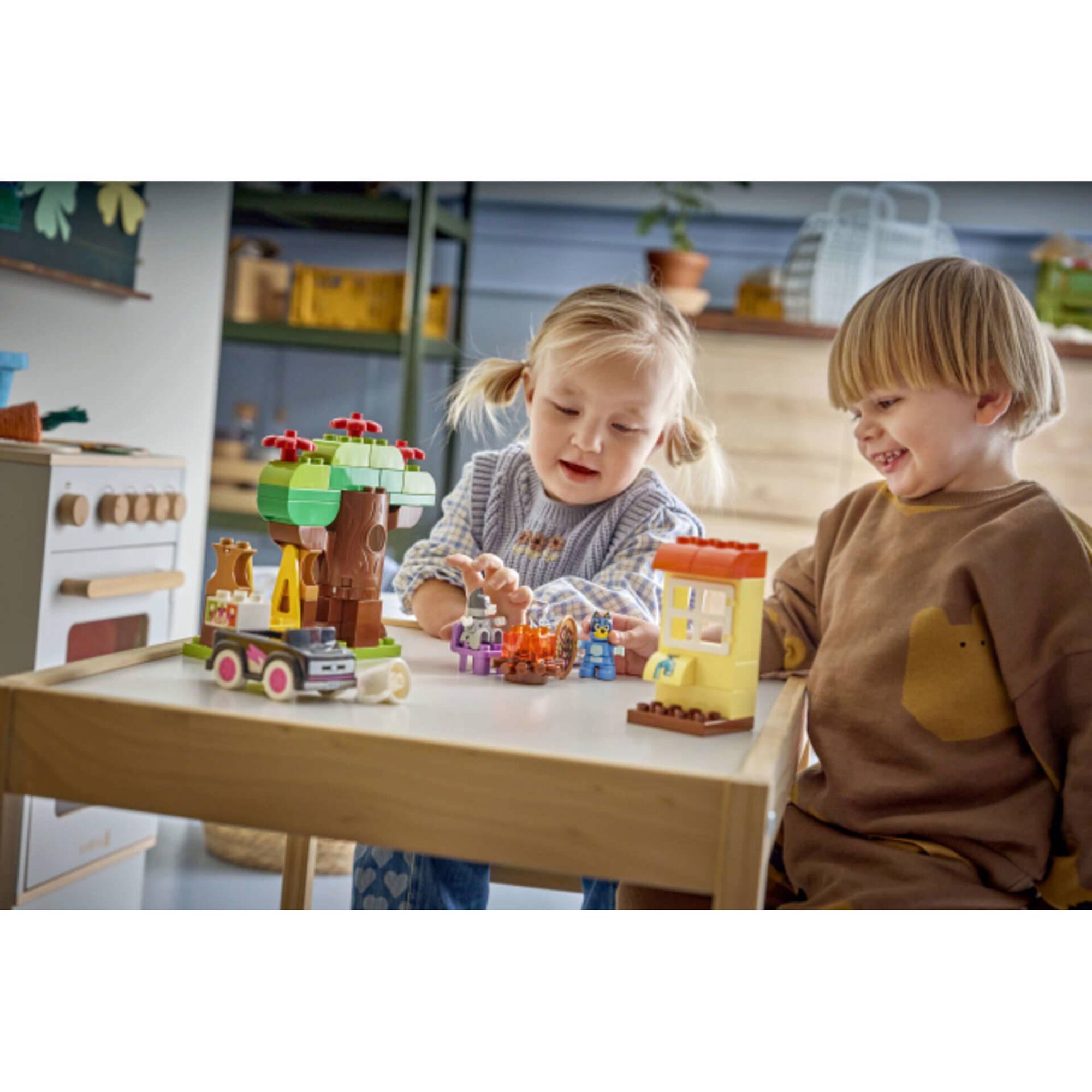 LEGO Duplo - Meninas da Pizza com a Muffin e a Bluey - 10469