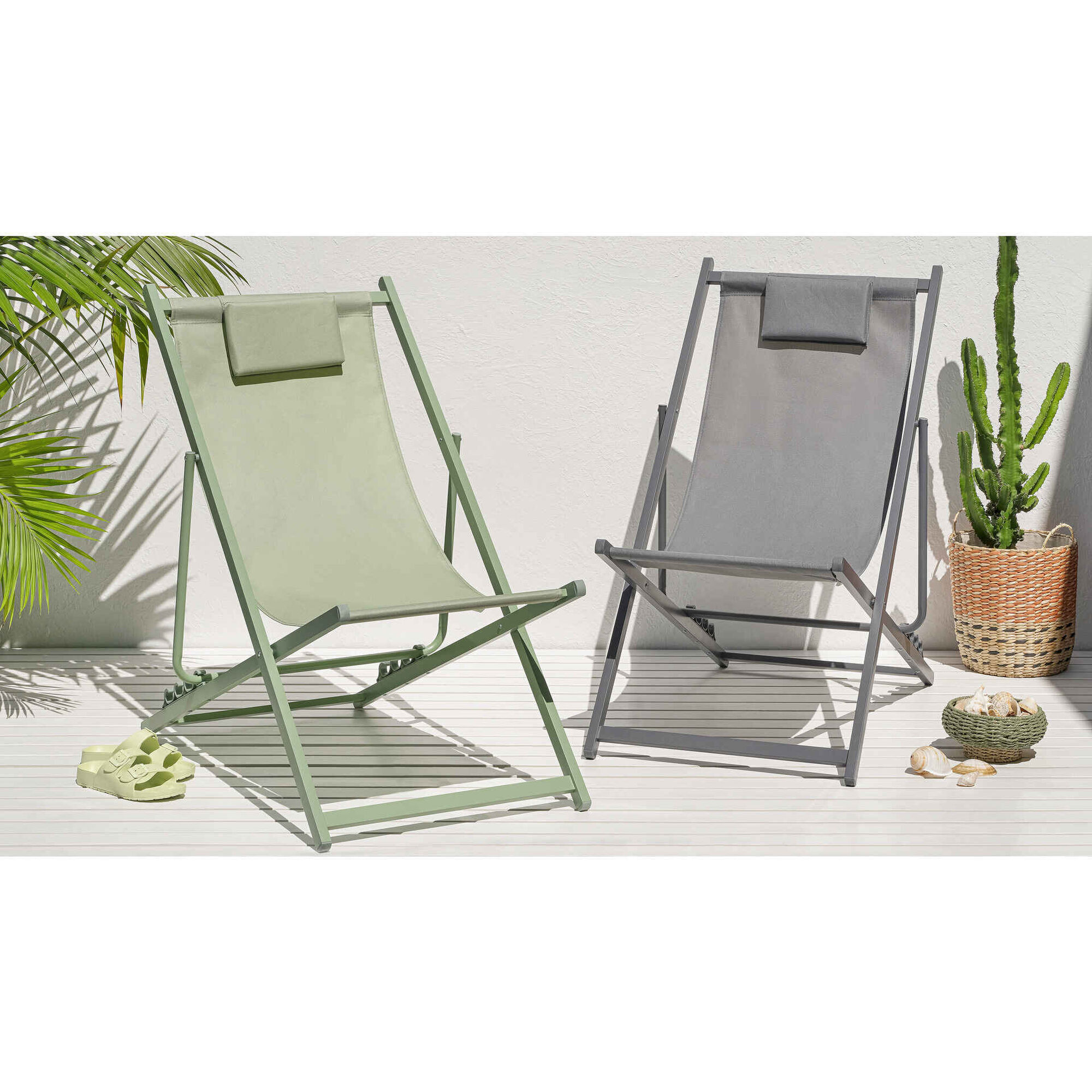 Cadeira Metal Relax com Almofada Verde Kasa