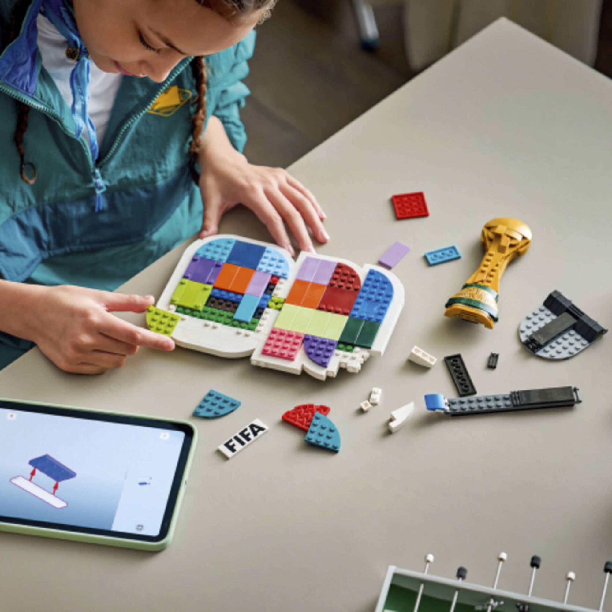 LEGO - Emblema Oficial FIFA World Cup 2026 - 43032