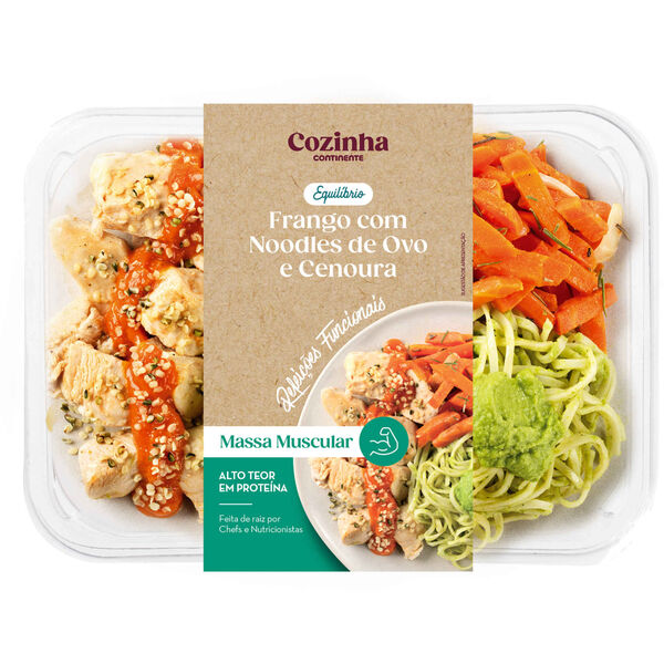 Frango com Noodles de Ovo e Cenoura Cozinha Continente