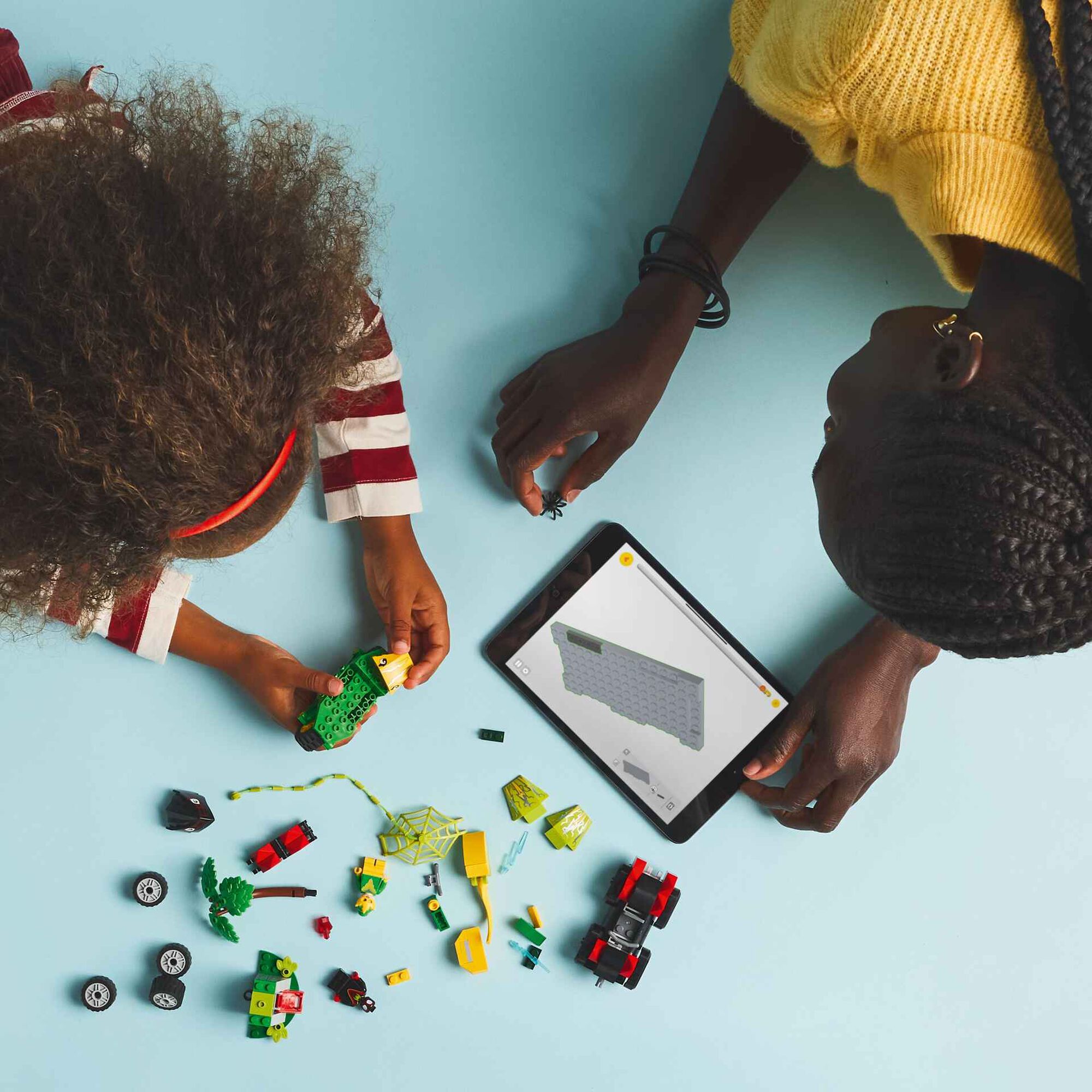 Spin e Electro – Perseguição em Veículos Dinossauros - 11198