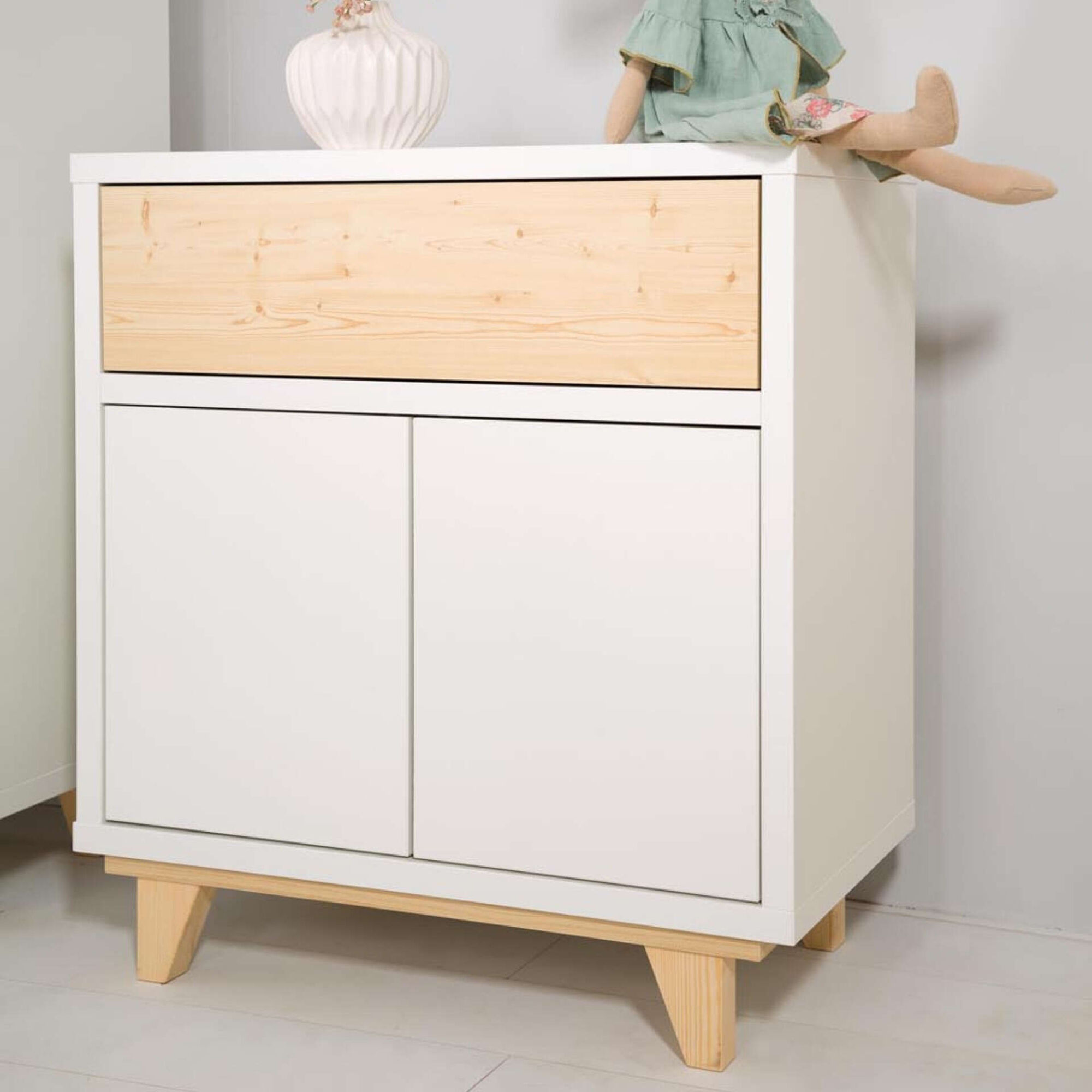 Cómoda 80x45x88cm Branco Lydia