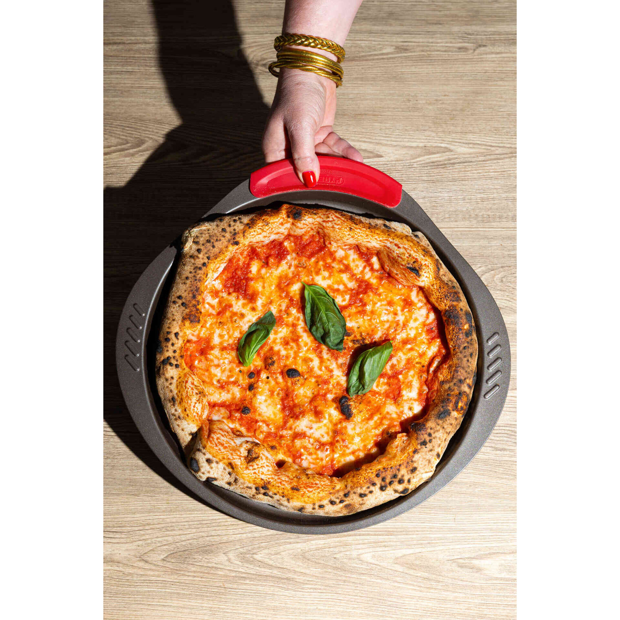 Forma Pizza Metal 32cm Castanha Asimetria Pyrex