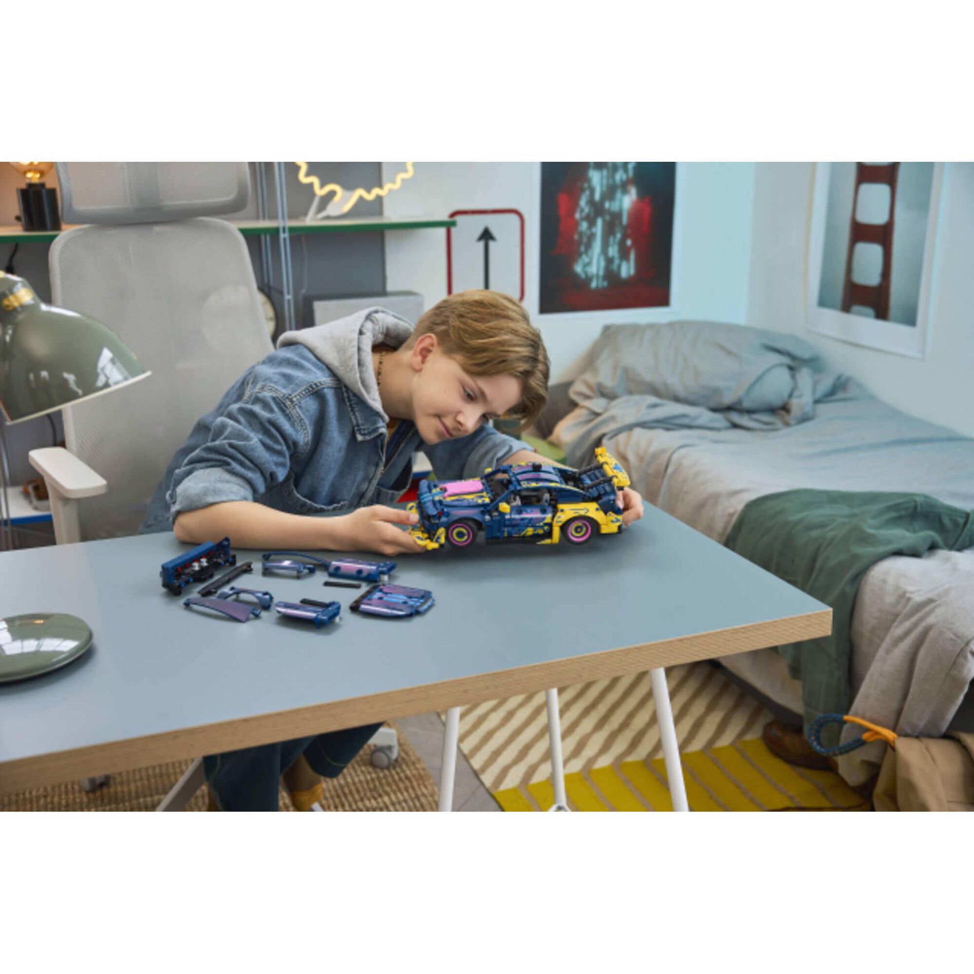 LEGO Technic - Carro de Garagem Personalizada Ford Mustang GT - 42236, , ${viewtype