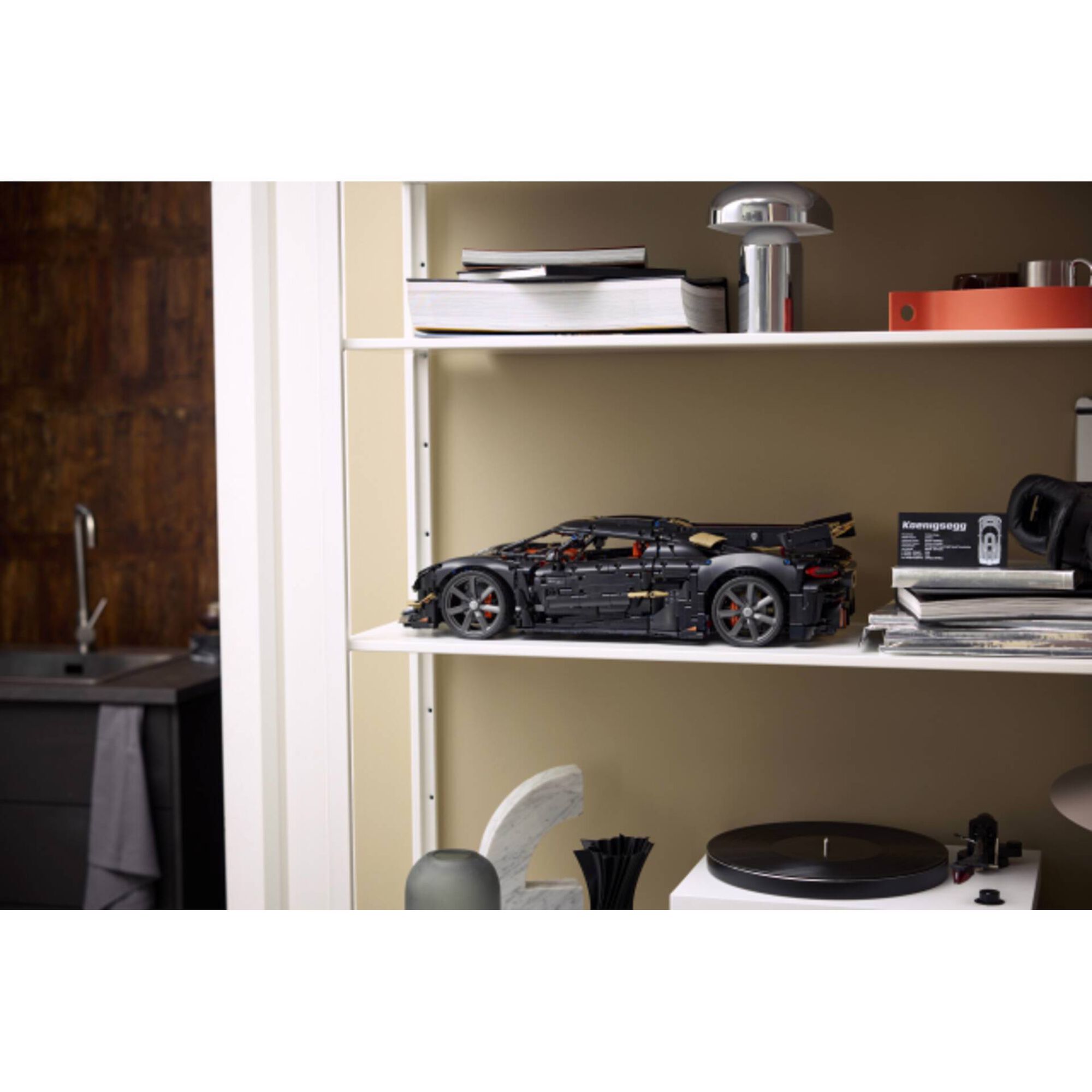 LEGO Technic - Megacarro Koenigsegg Sadair's Spear - 42232
