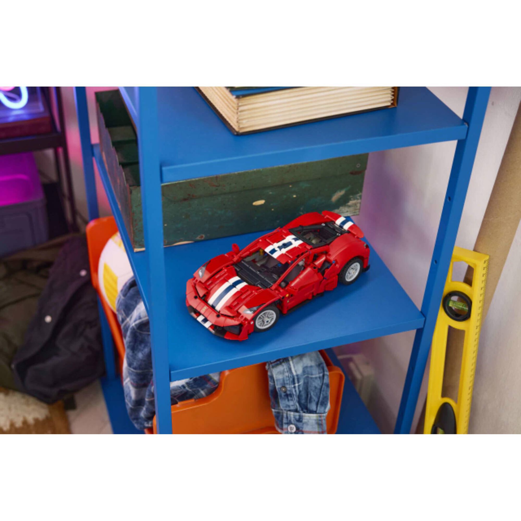 LEGO Technic - Carro Ferrari 488 PISTA - 42235