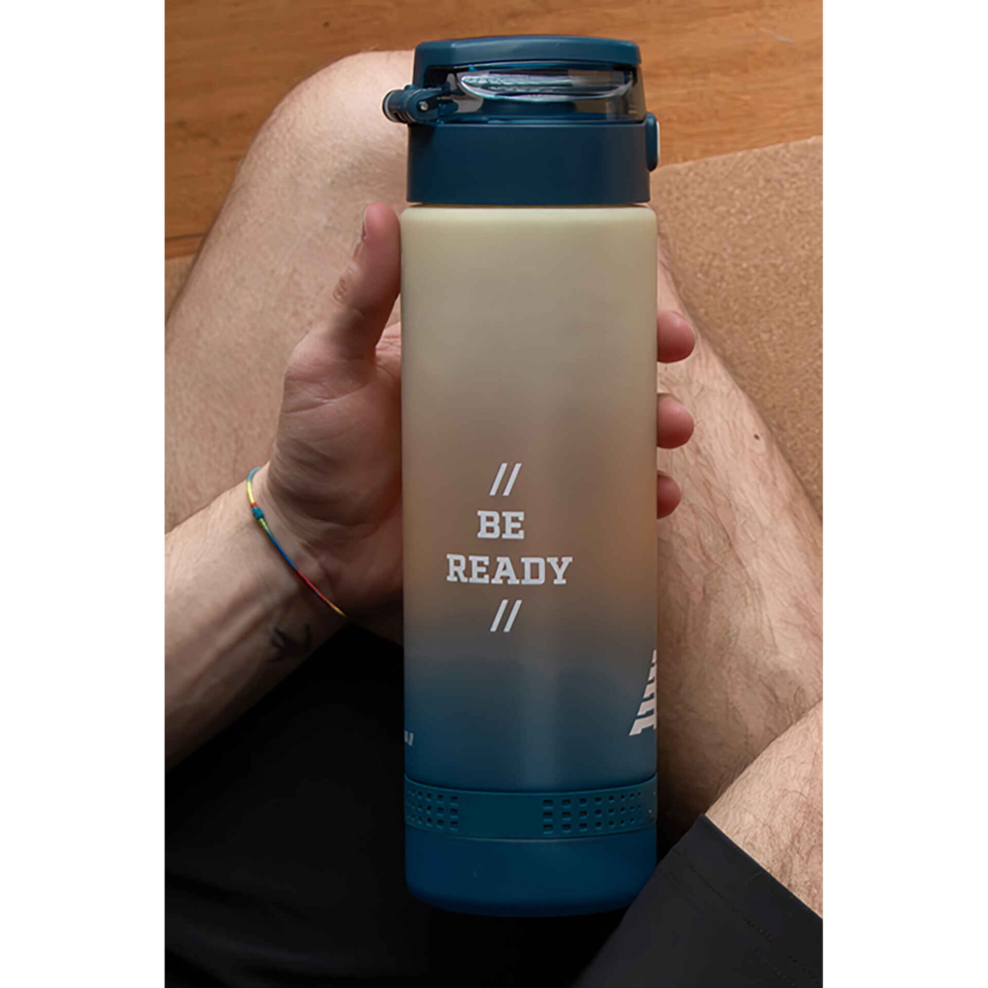Garrafa de Desporto 1L Azul e Amarelo Garrafa de Desporto 1L Azul e Amarelo