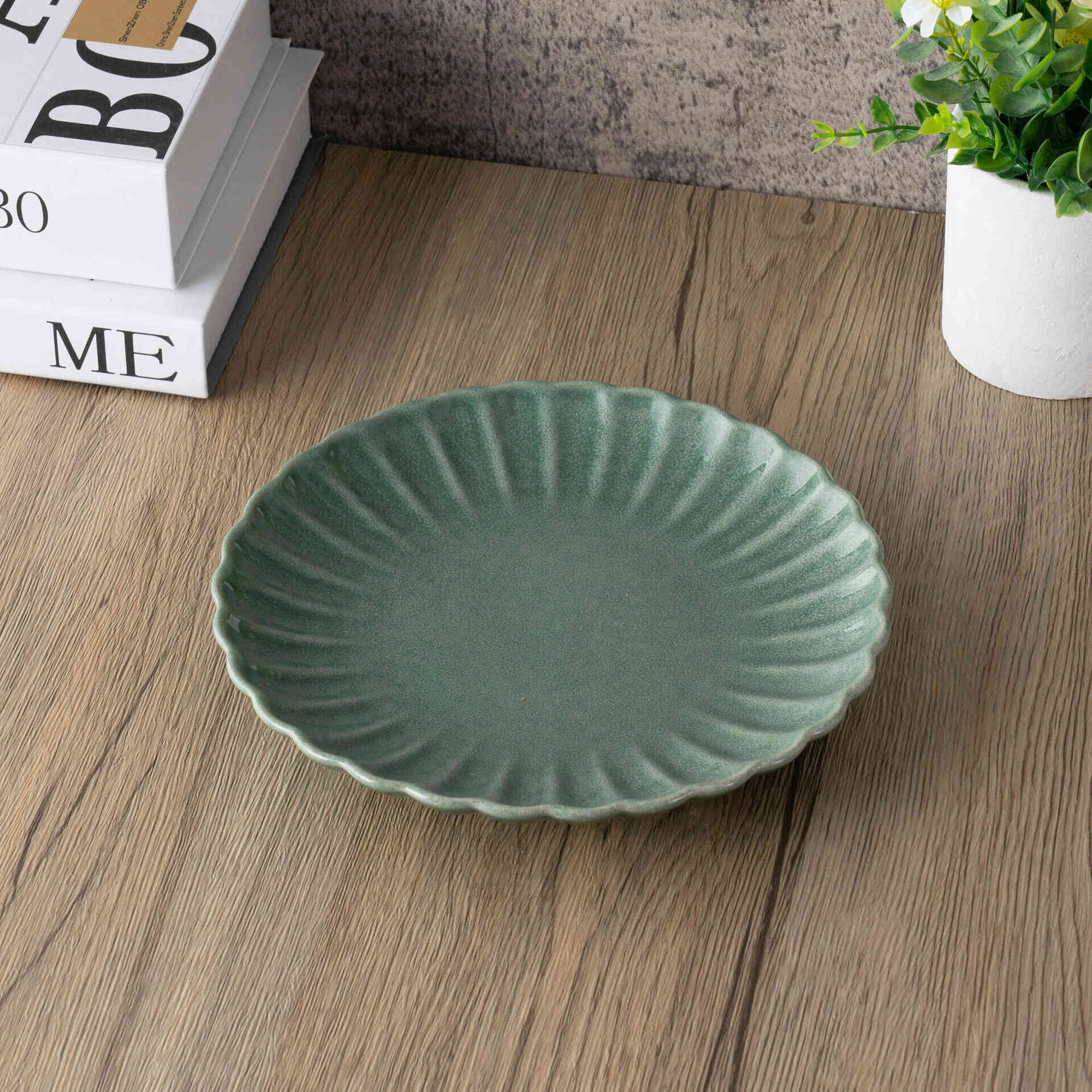 Prato Sobremesa Recortado Verde Kasa