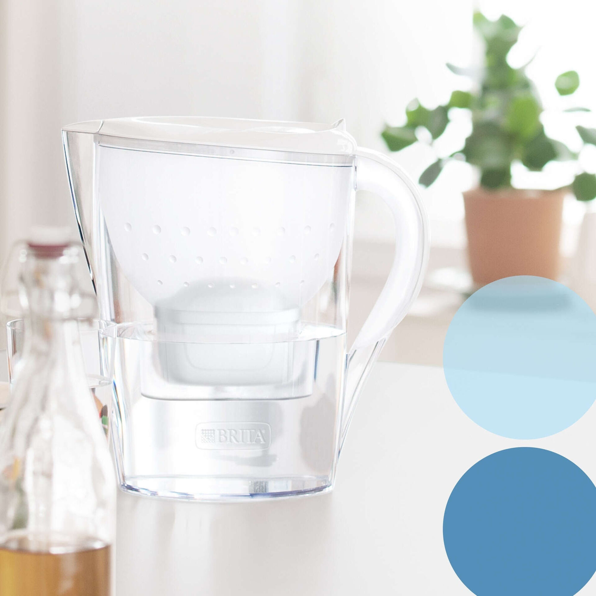 Conjunto Jarro de Filtrar 3,5L Marella Branco e 1 Filtro Maxtra Pro All-In-1 Brita