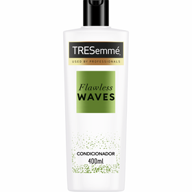 Condicionador Flawless Waves TRESemm&eacute;