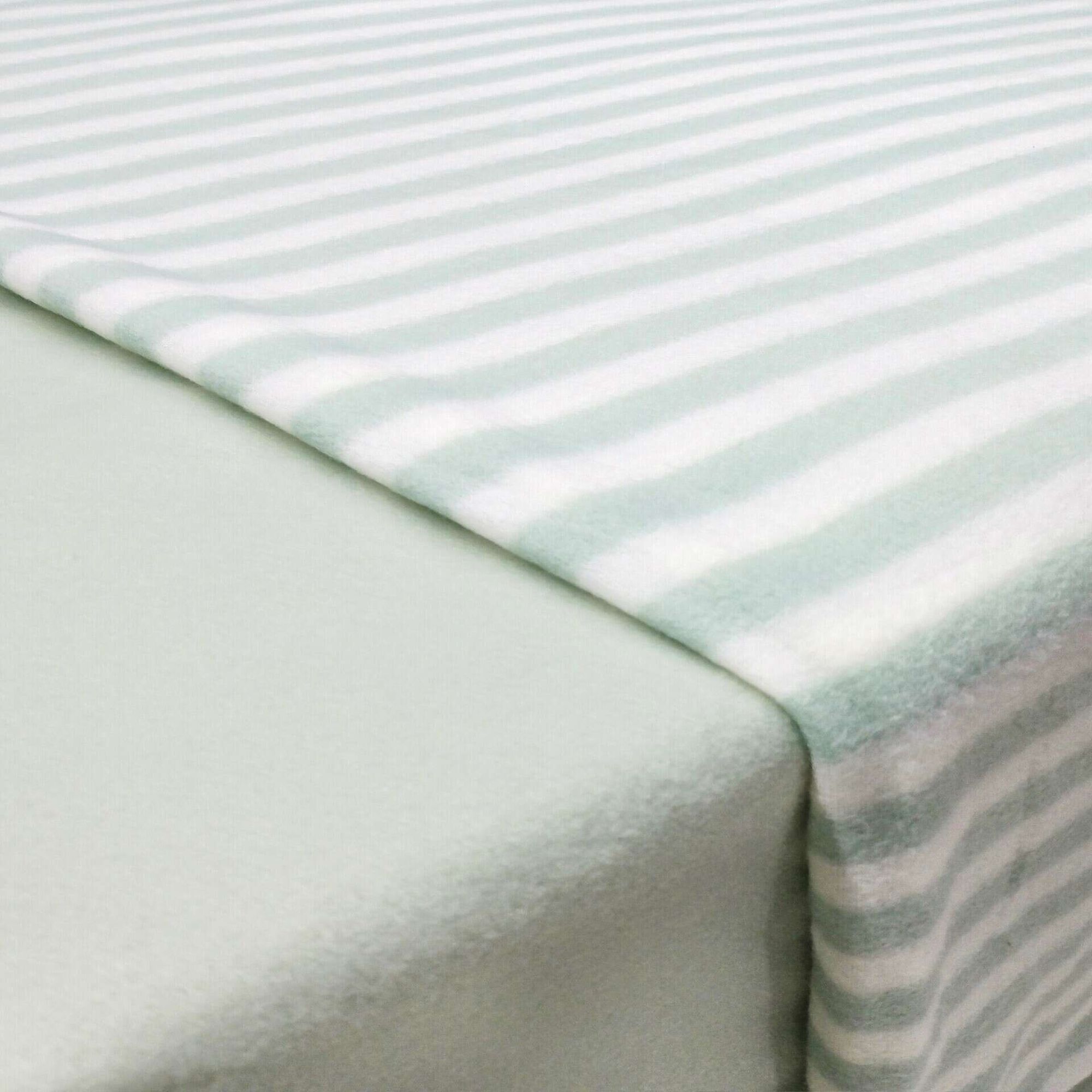 Conjunto de Len&ccedil;&oacute;is Polares 270x260cm Verde Riscas Kasa