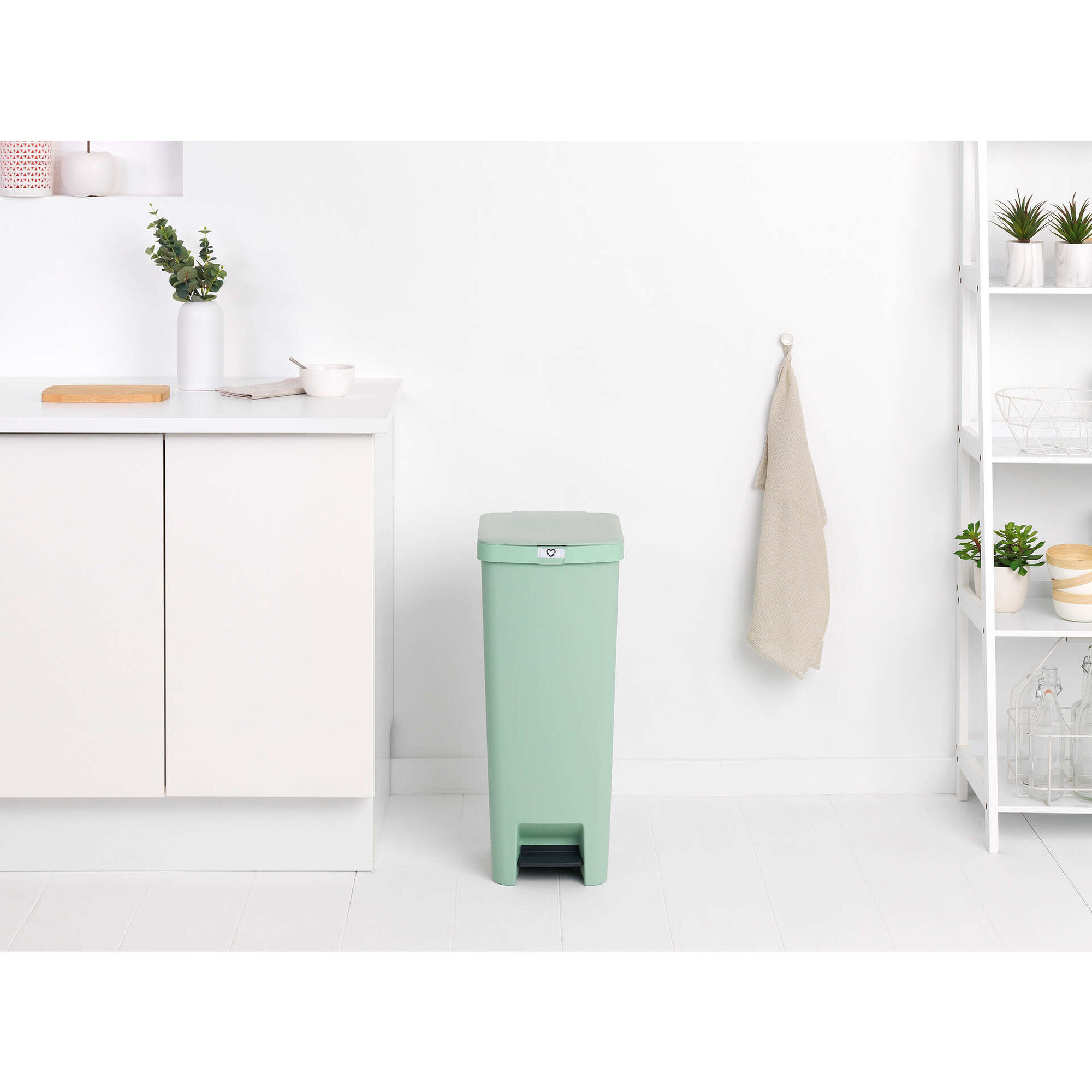 Balde de Lixo com Pedal Pl&aacute;stico 40L Verde StepUp Brabantia