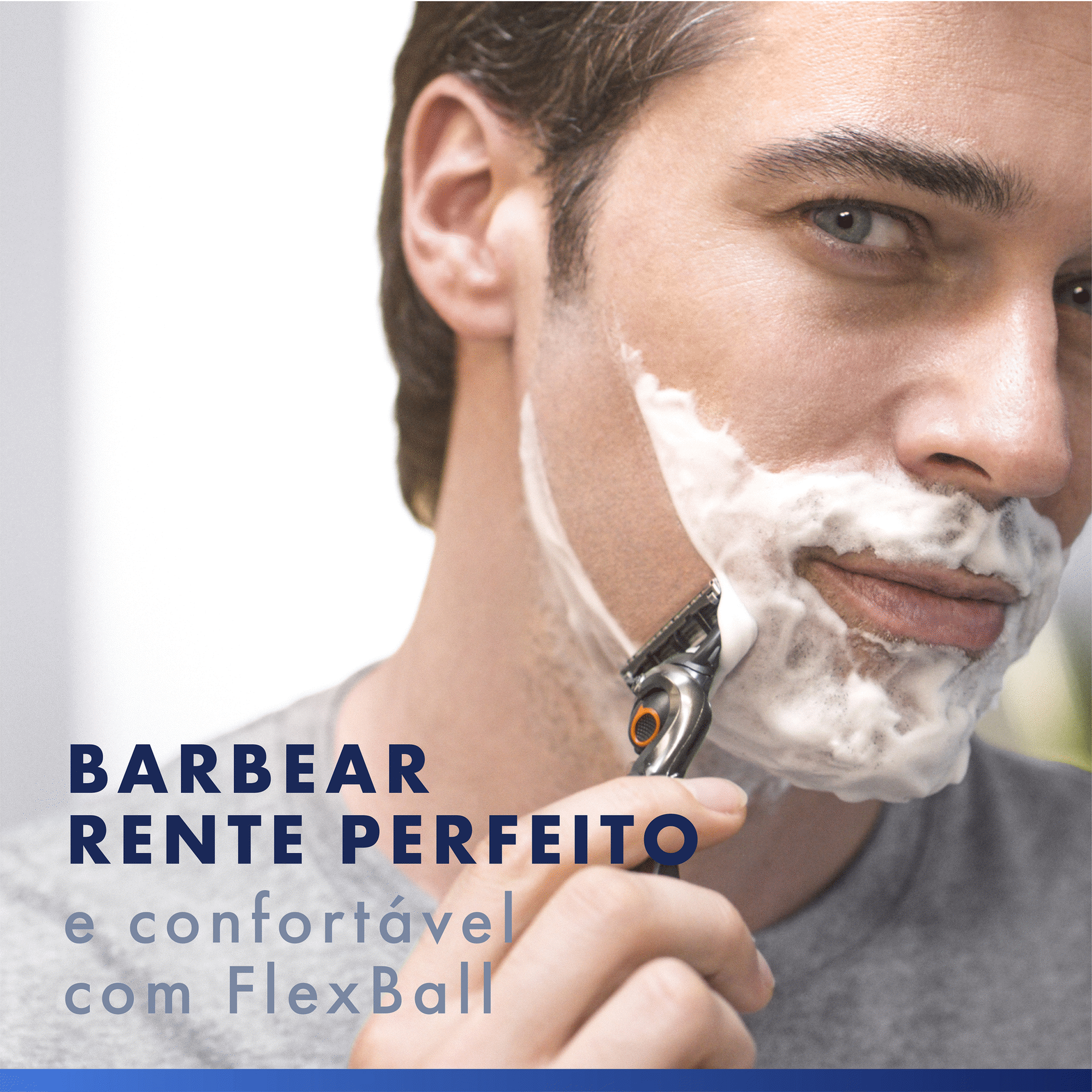 Coffret  Máquina de Barbear ProGlide + Oferta Meias