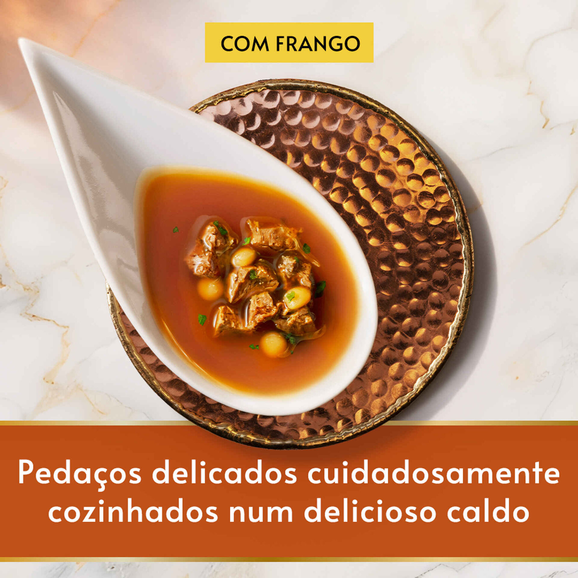 Snack L&iacute;quido para Gato Adulto Soup Royale Frango Purina Gourmet