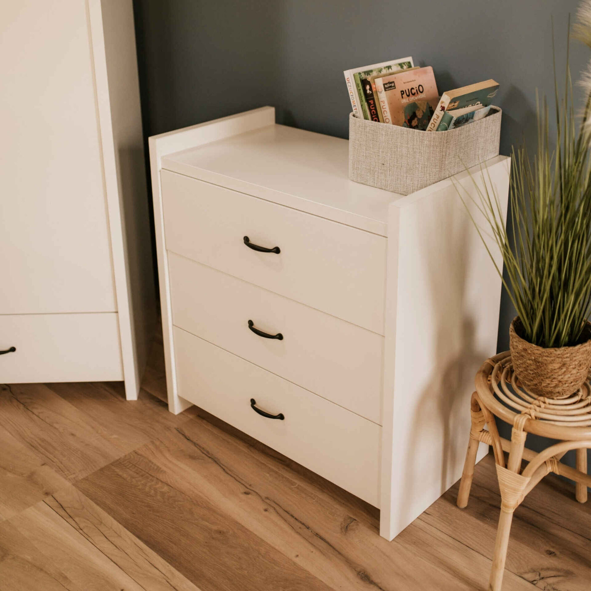 C&oacute;moda 3 Gavetas 84x45x87cm Branco Am&eacute;lia Twinko