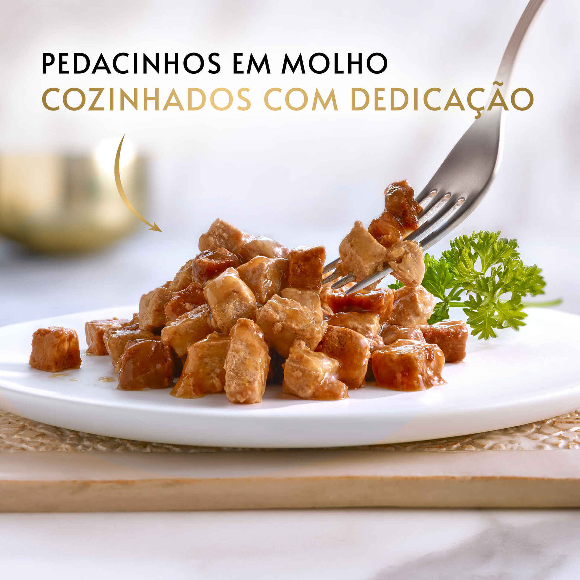 Comida Húmida para Gato Pedacinhos em Molho Seleção Sabores