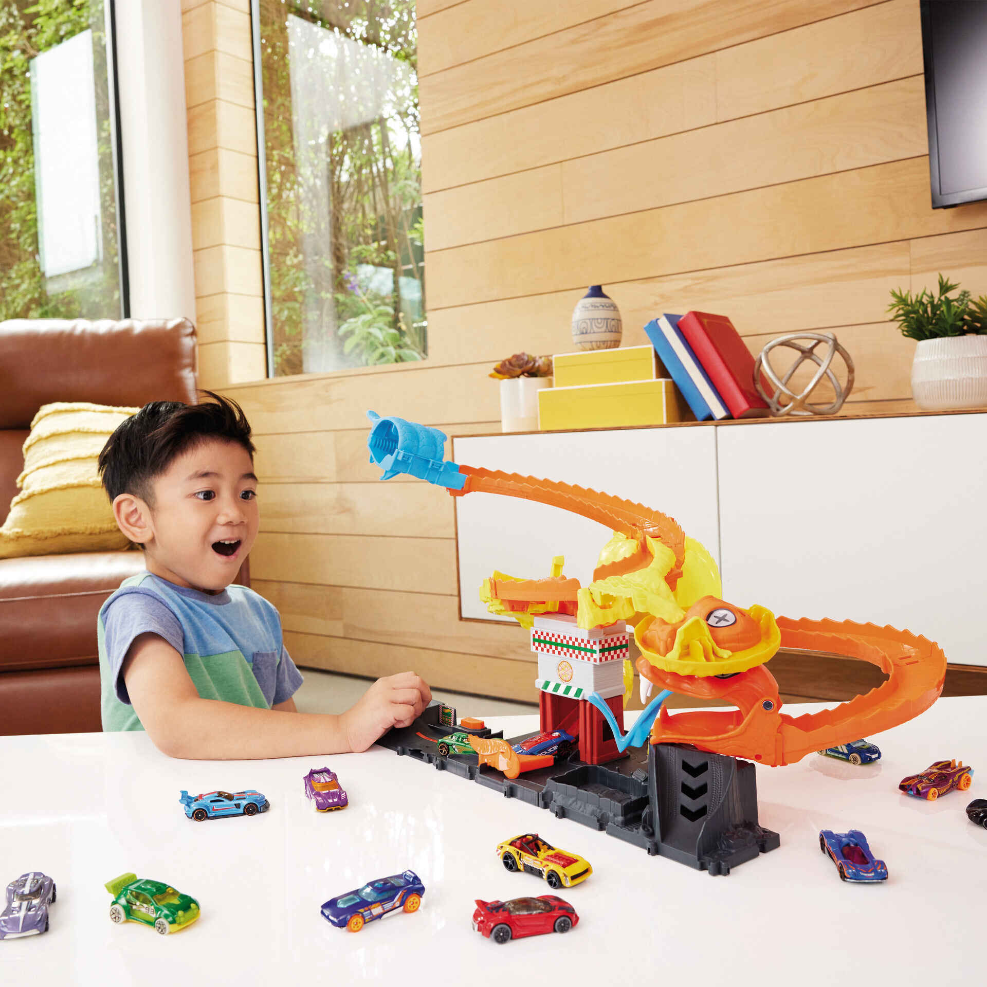 Pista de cobra de hot wheels new arrivals