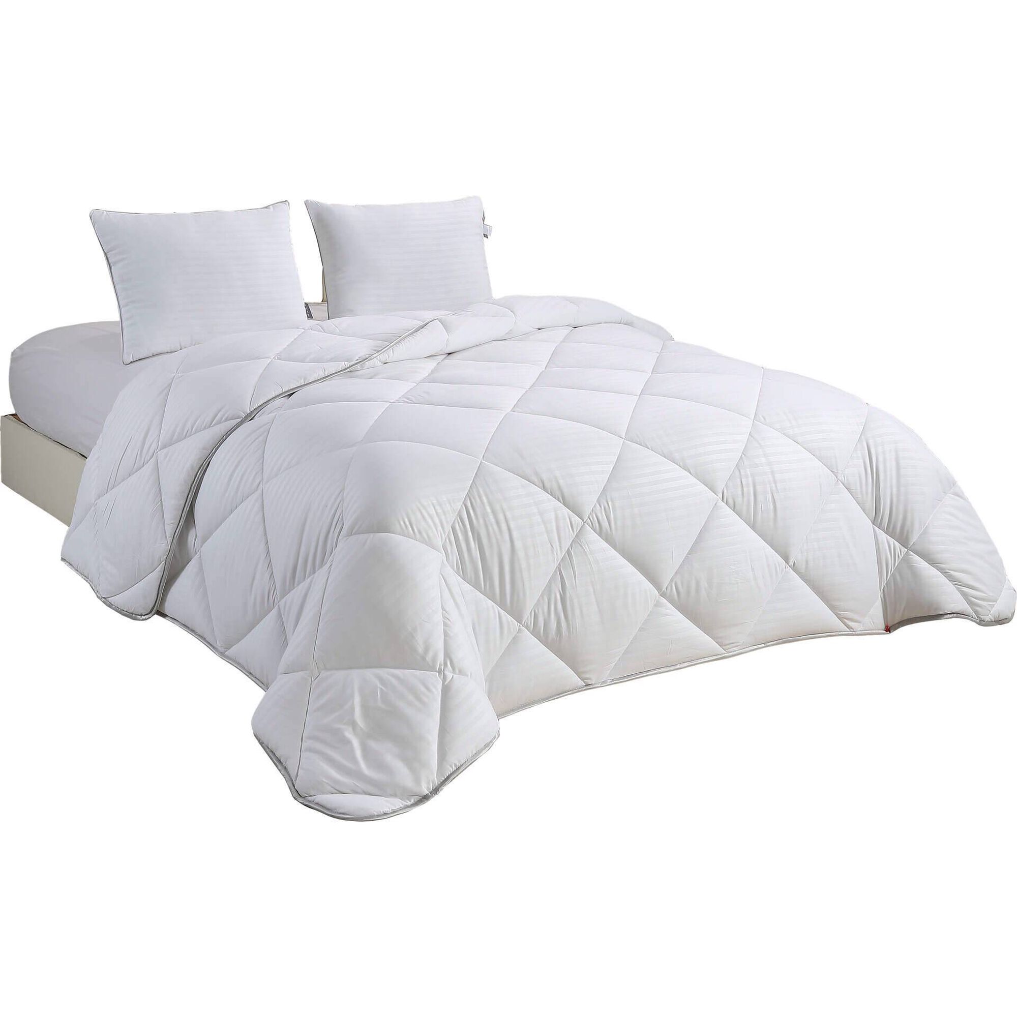 Conjunto Edredão 220x240cm e 2 Almofadas