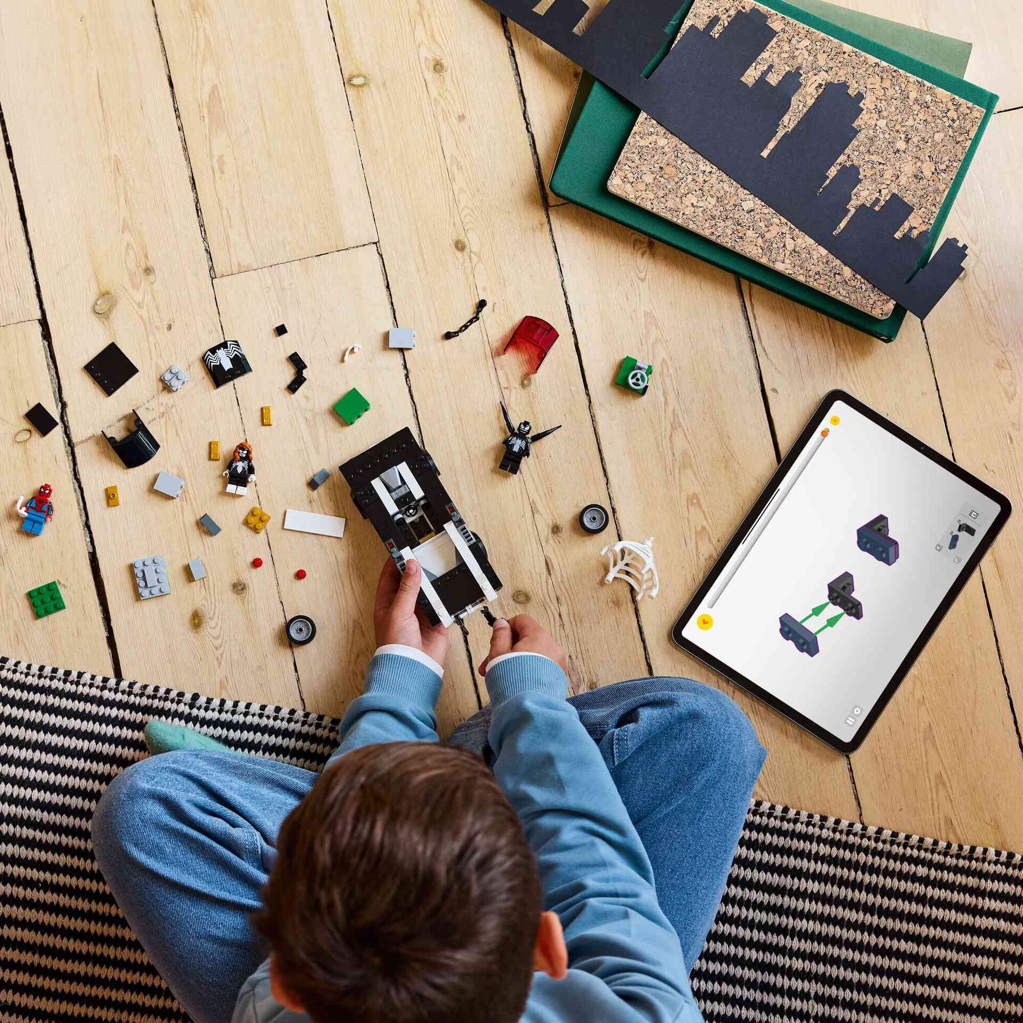 Spider-Man contra Muscle Car do Venom - 76309