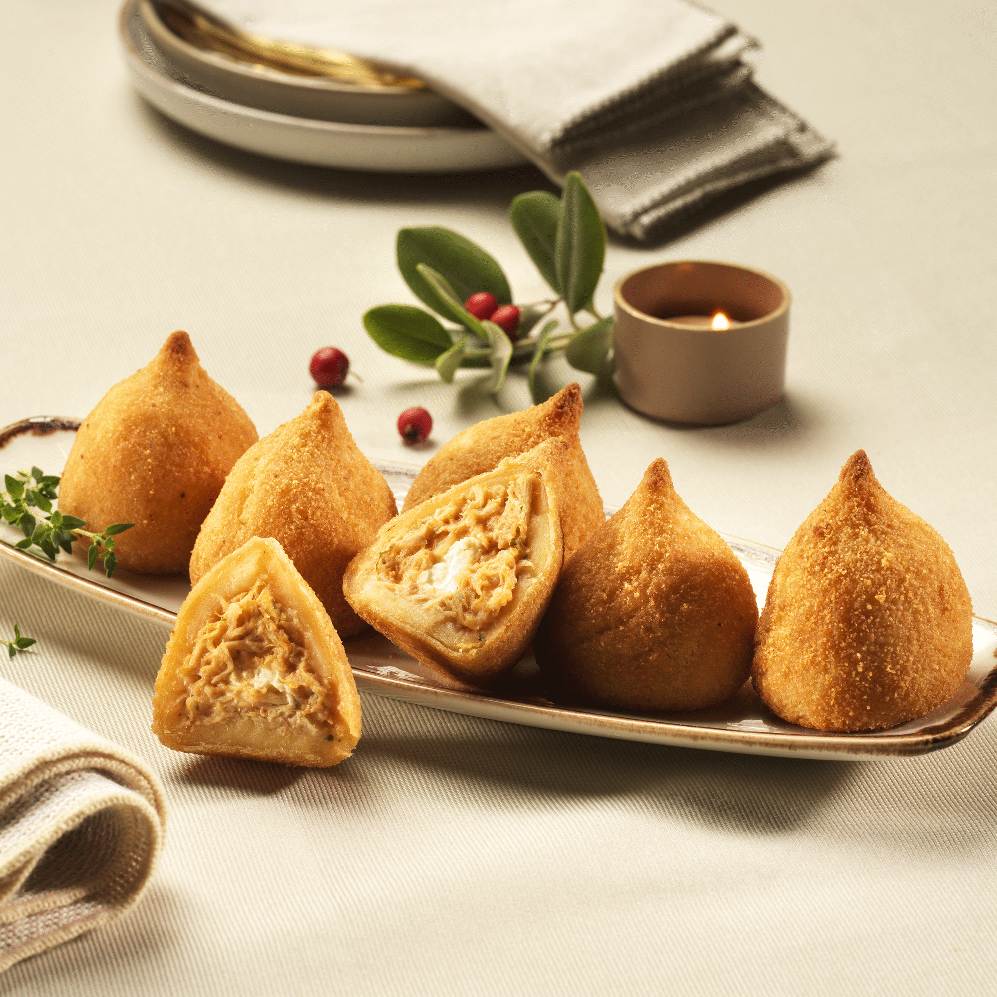 Coxinha de Frango com Queijo Brasileira Cozinha Continente (Entregas para o Natal)