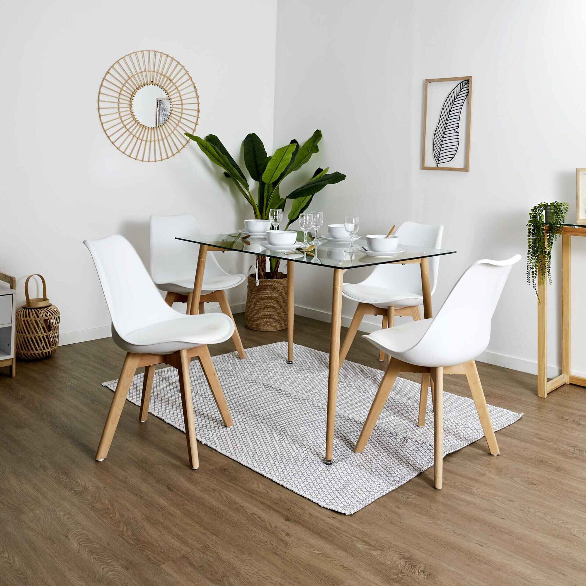 Conjunto de 4 Cadeiras Branca Scandinave