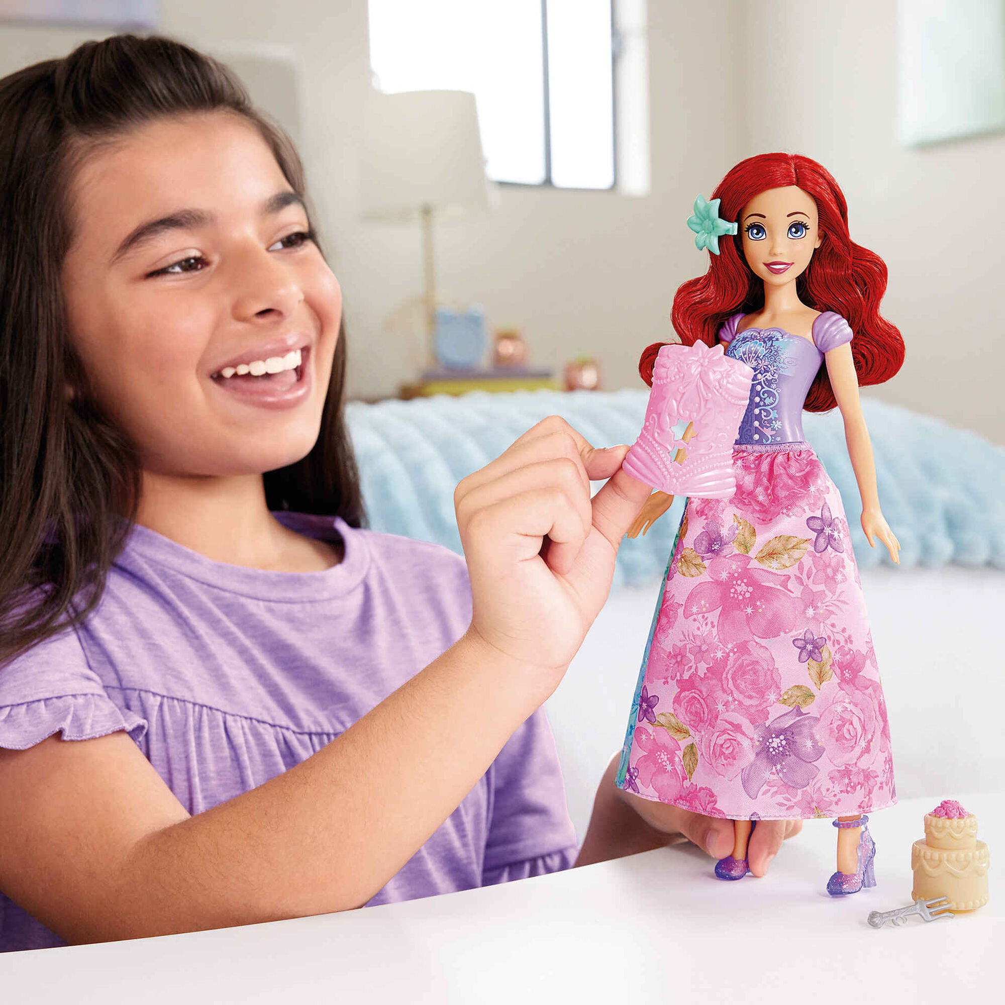 Boneca Princesa - Ariel Spin and Reveal