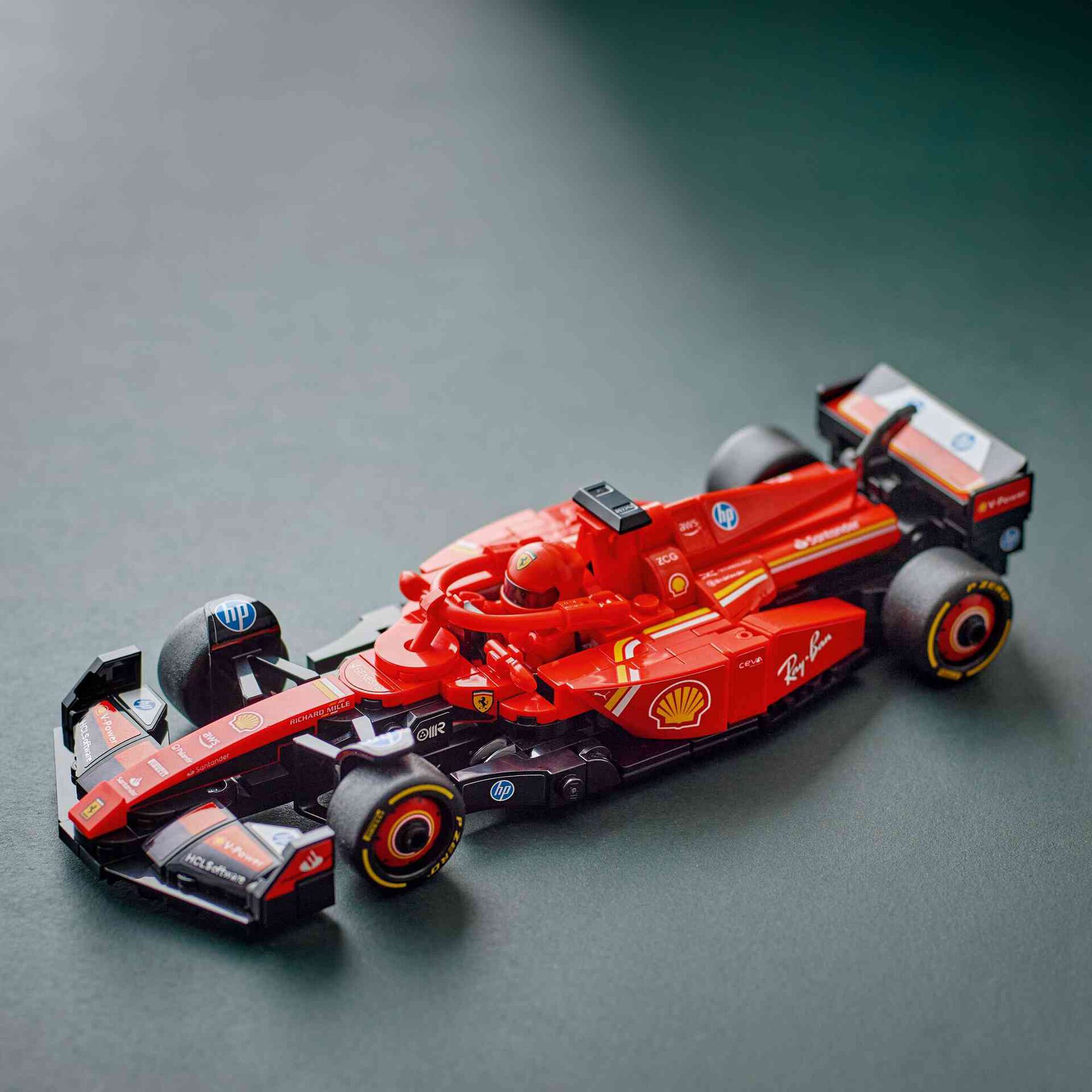 Carro de Corrida Ferrari SF-24 F1 - 77242