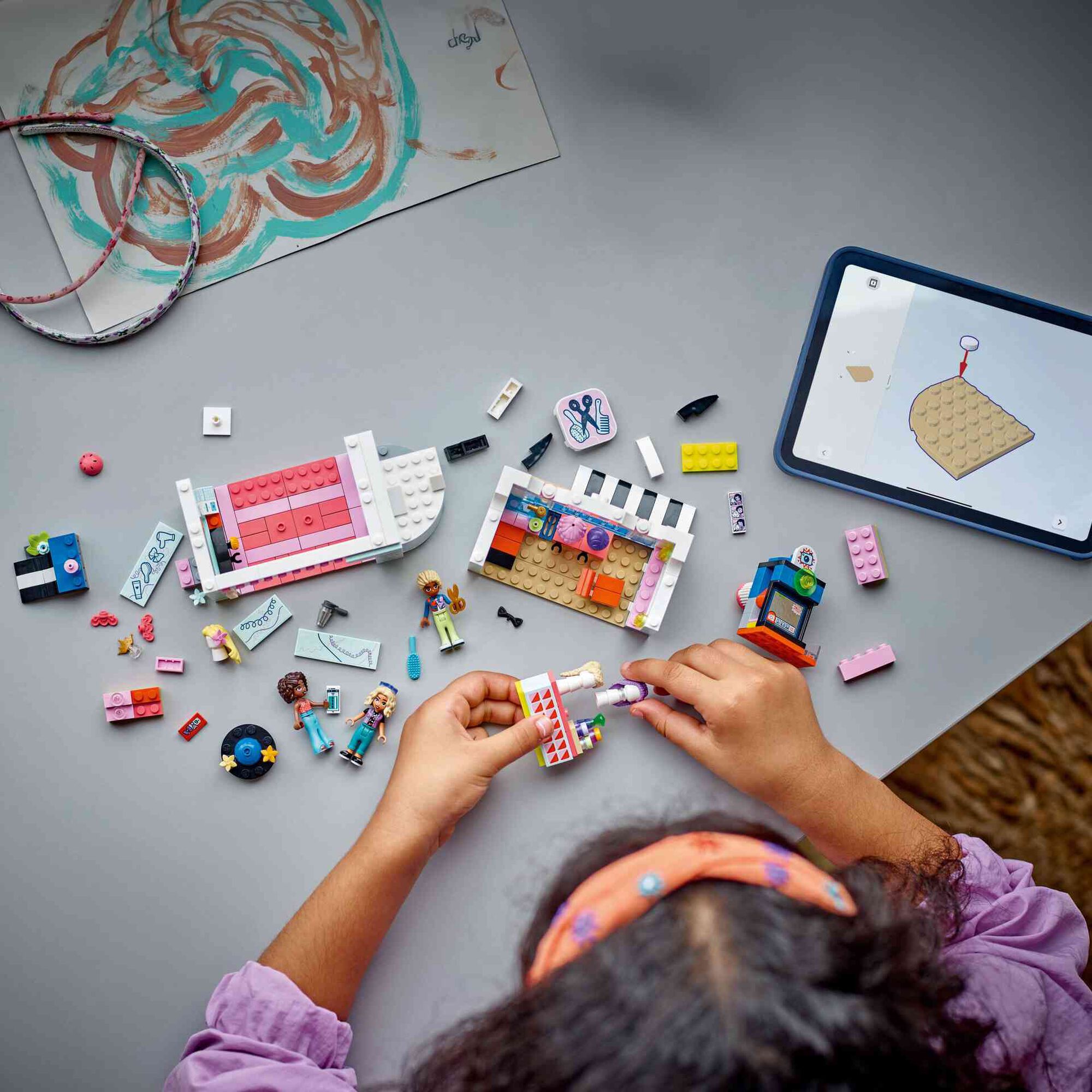 Cabeleireiro e Loja de Acessórios - 42662