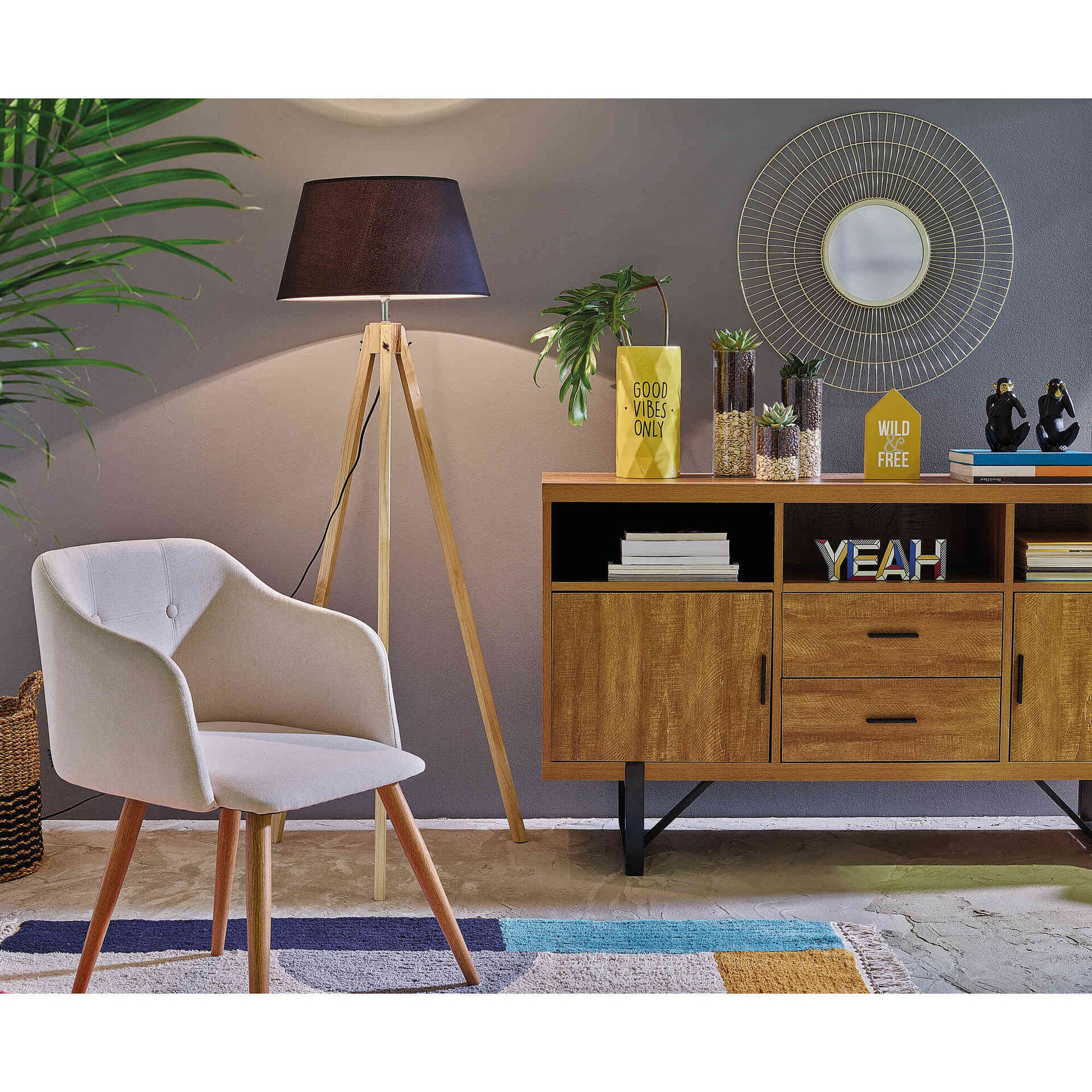 Aparador com Portas e Gavetas Nordic Kasa