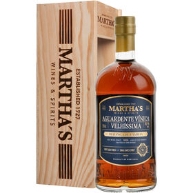 Martha's Aguardente V&iacute;nica Velh&iacute;ssima Heran&ccedil;a de Fam&iacute;lia