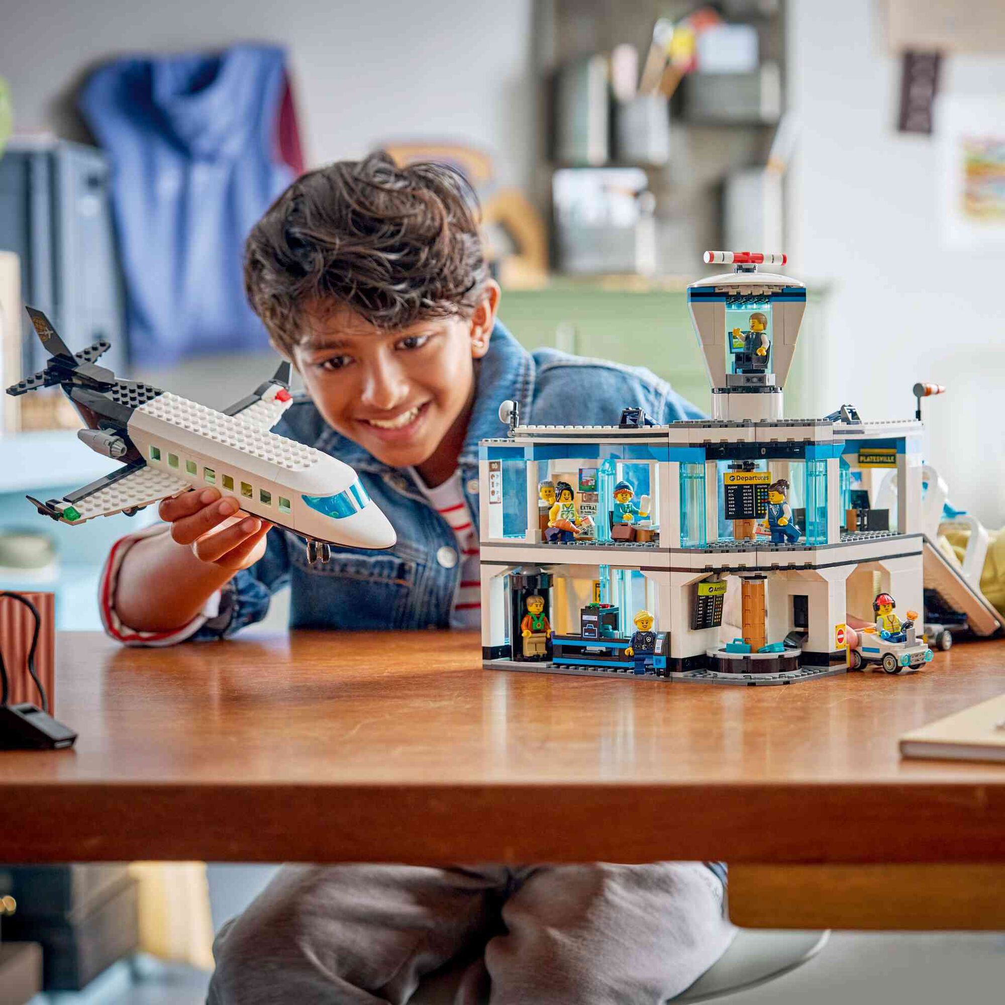 Aeroporto com Avi&atilde;o - 60502