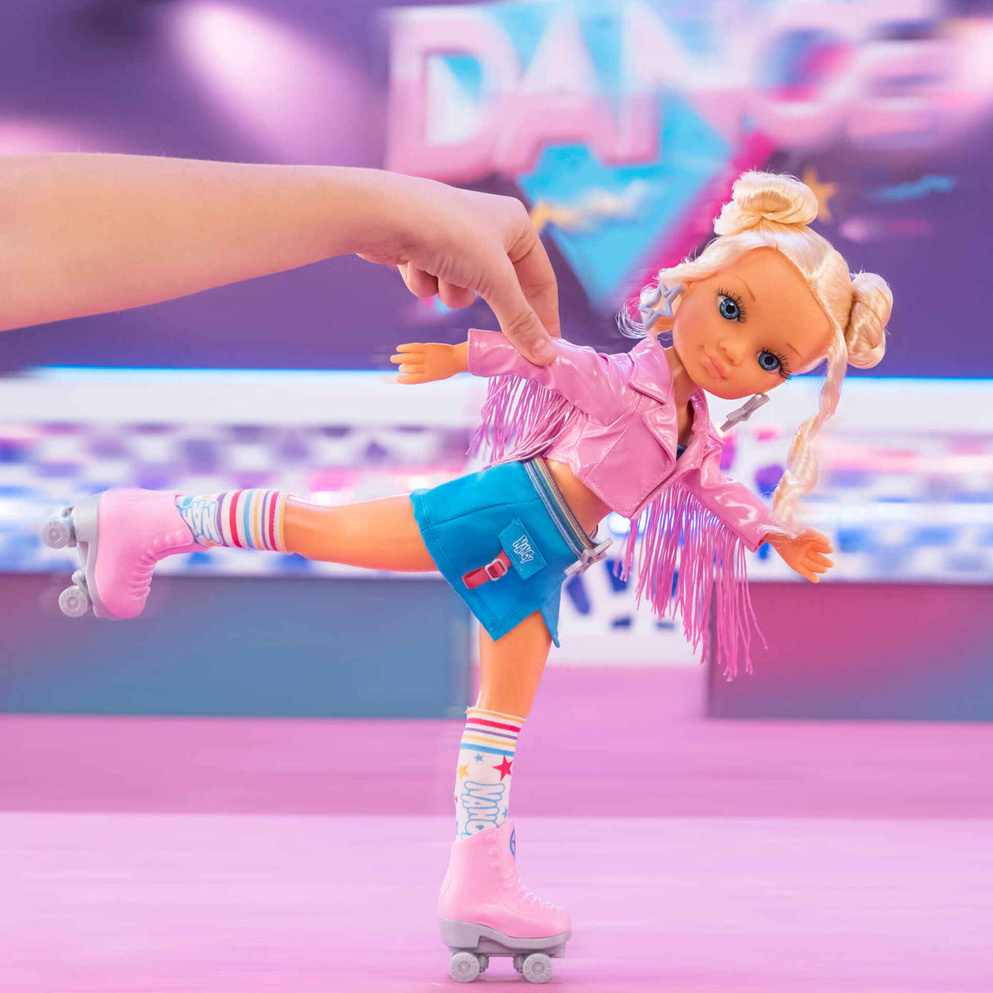 Boneca Nancy - Um Dia de Dança em Patins